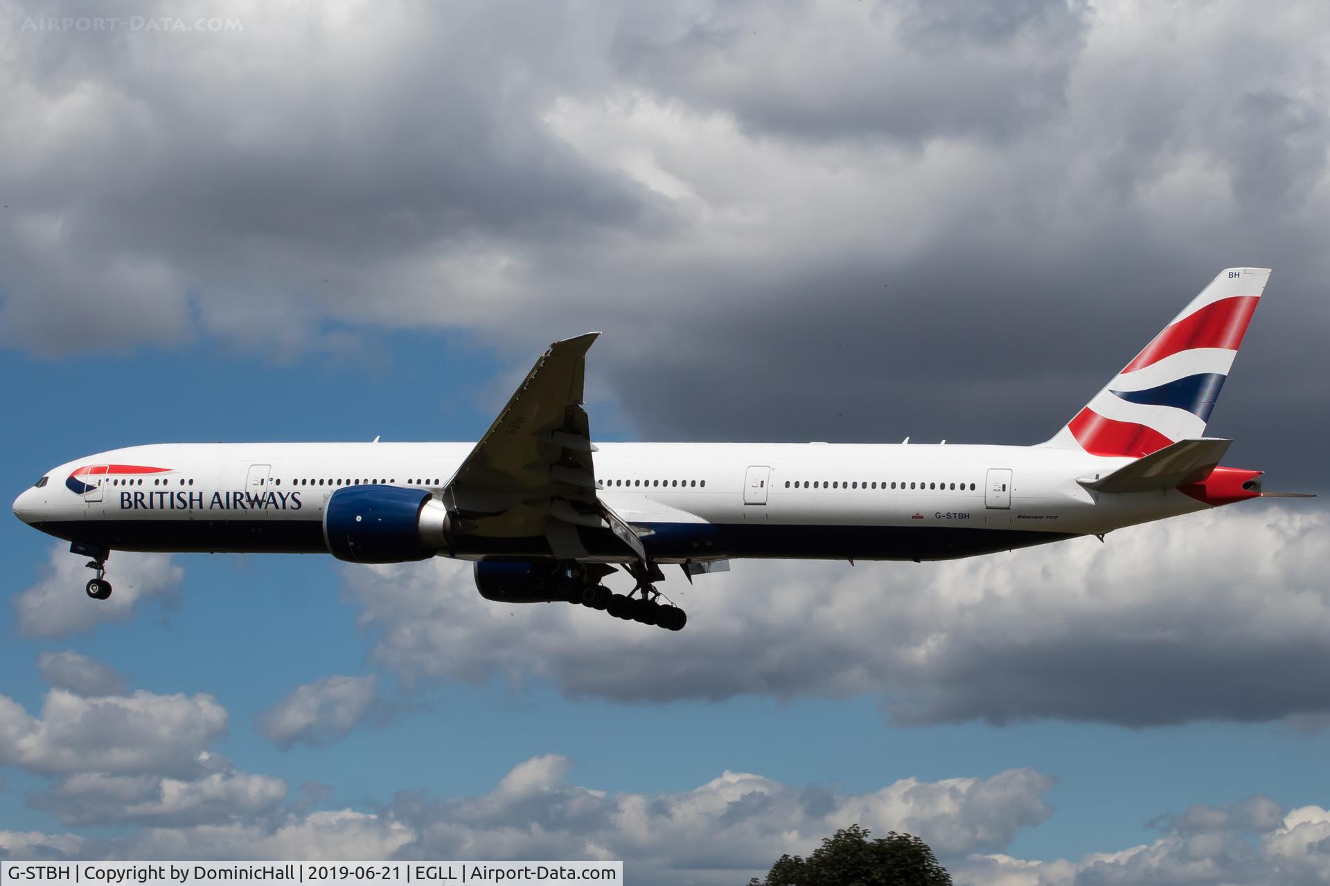 G-STBH, 2013 Boeing 777-336/ER C/N 38431, Landing RWY 27L
