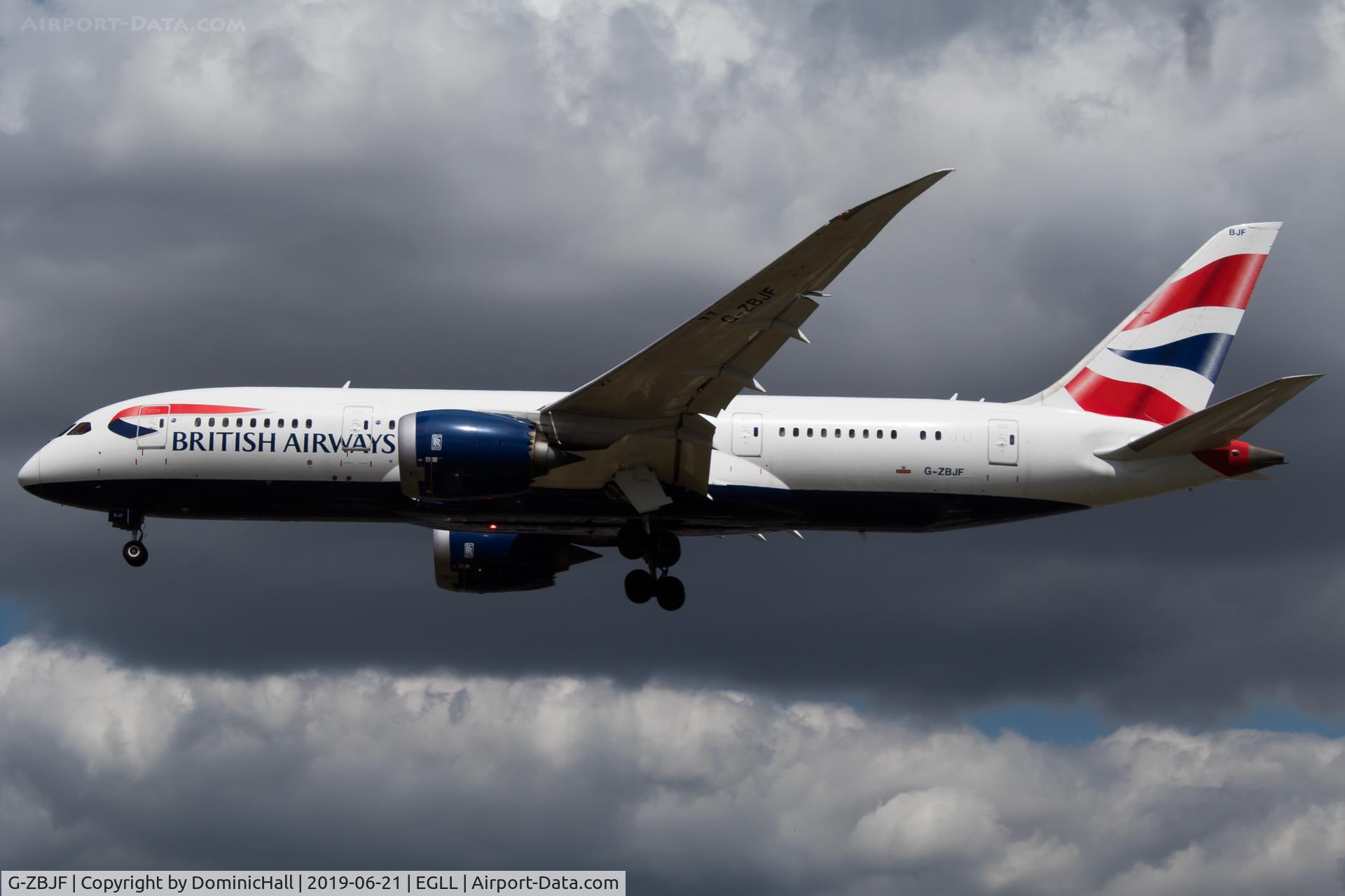 G-ZBJF, 2013 Boeing 787-8 Dreamliner C/N 38613, Landing RWY 27L