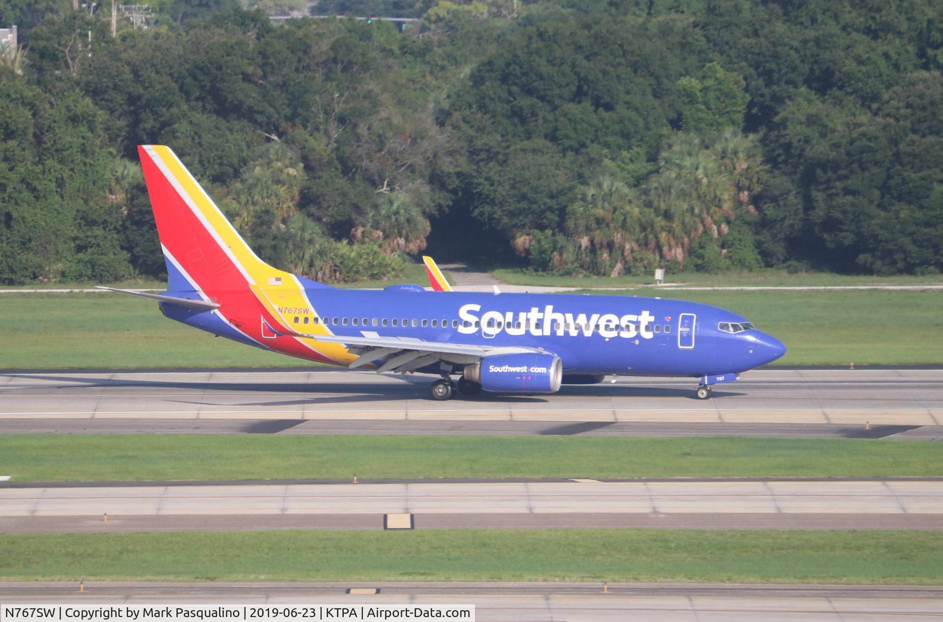 N767SW, 2000 Boeing 737-7H4 C/N 29807, Boeing 737-7H4