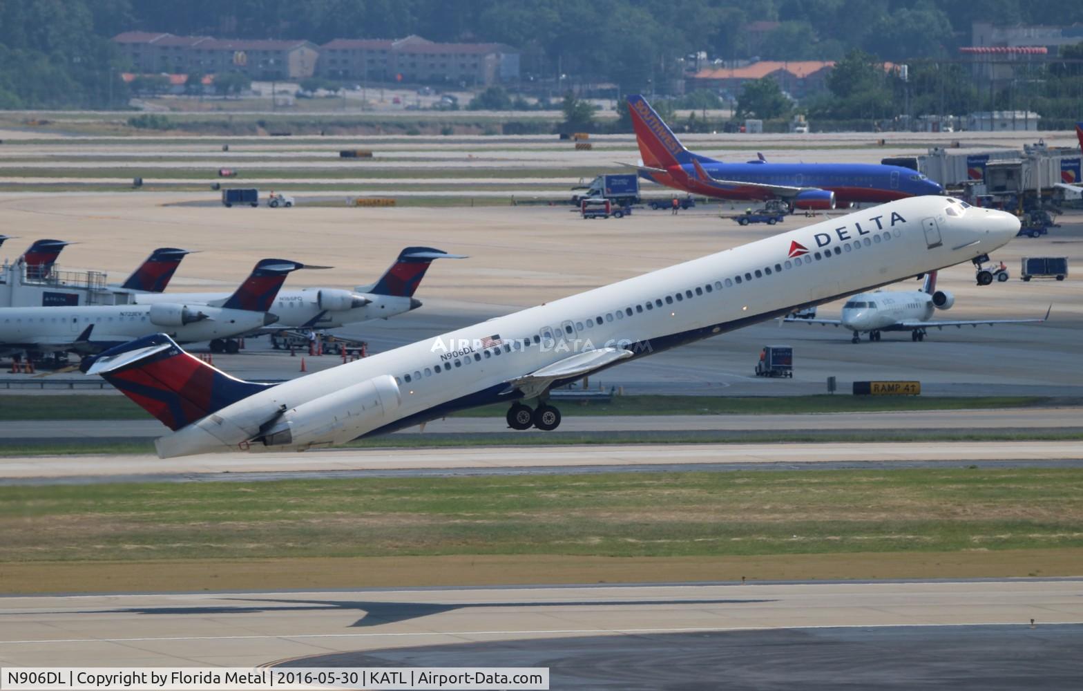 N906DL, 1987 McDonnell Douglas MD-88 C/N 49537, ATL spotting