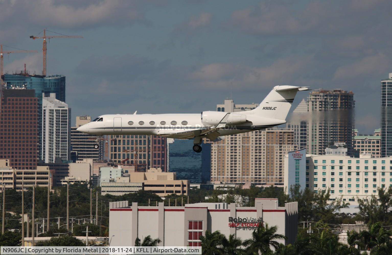 N906JC, 2005 Gulfstream Aerospace GIV-X (G350) C/N 4026, FLL Spotting