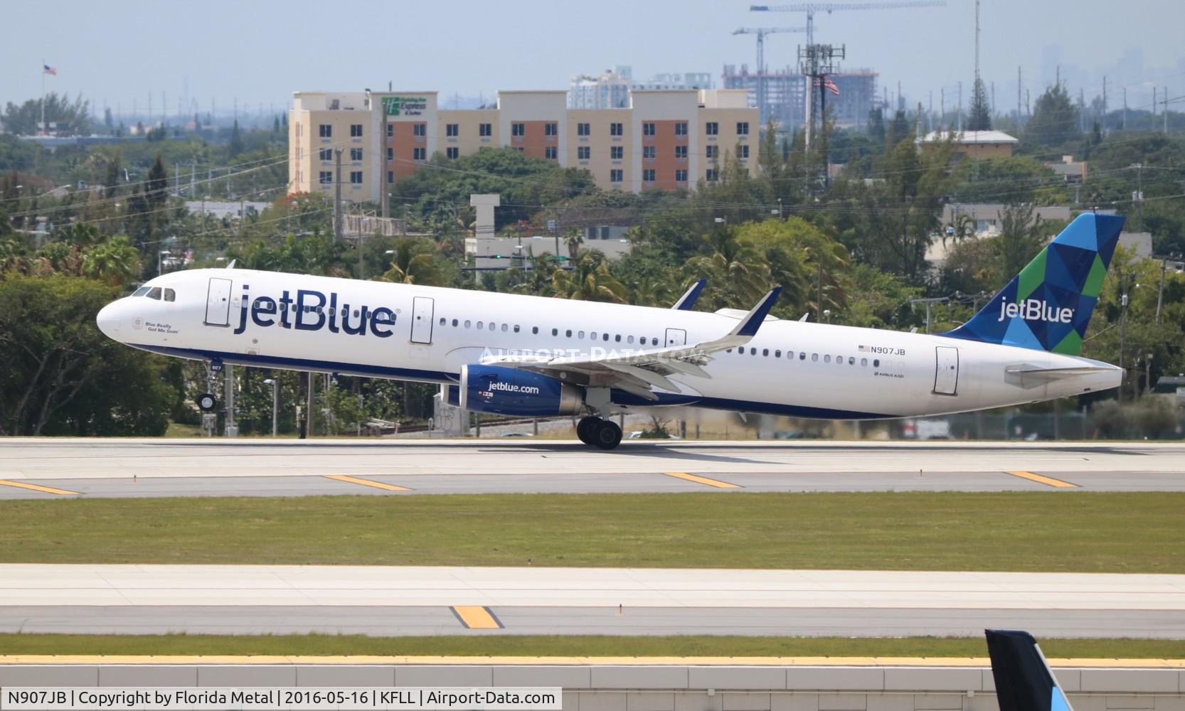 N907JB, 2013 Airbus A321-231 C/N 5865, FLL spotting