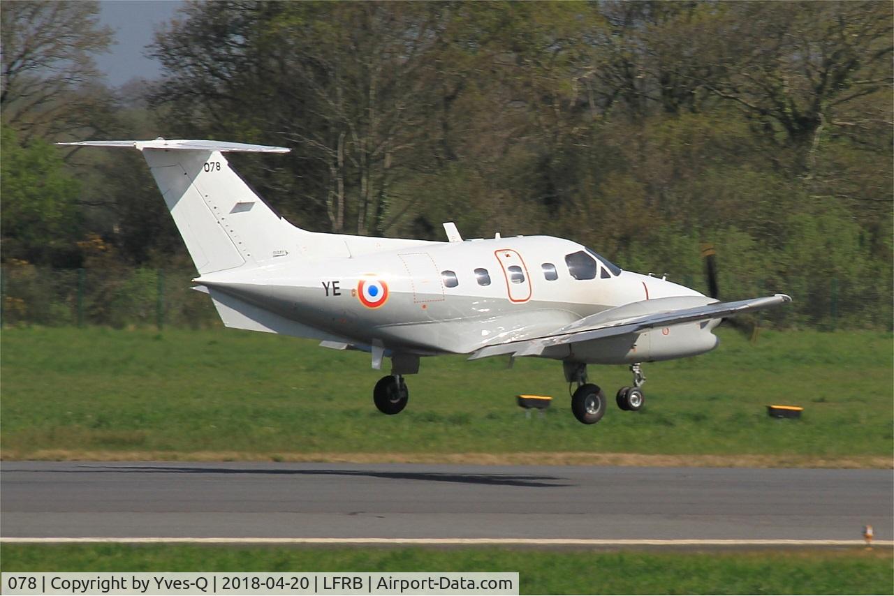 078, Embraer EMB-121AA Xingu C/N 121078, Embraer EMB-121AA Xingu, Landing rwy 07R, Brest-Bretagne airport (LFRB-BES)