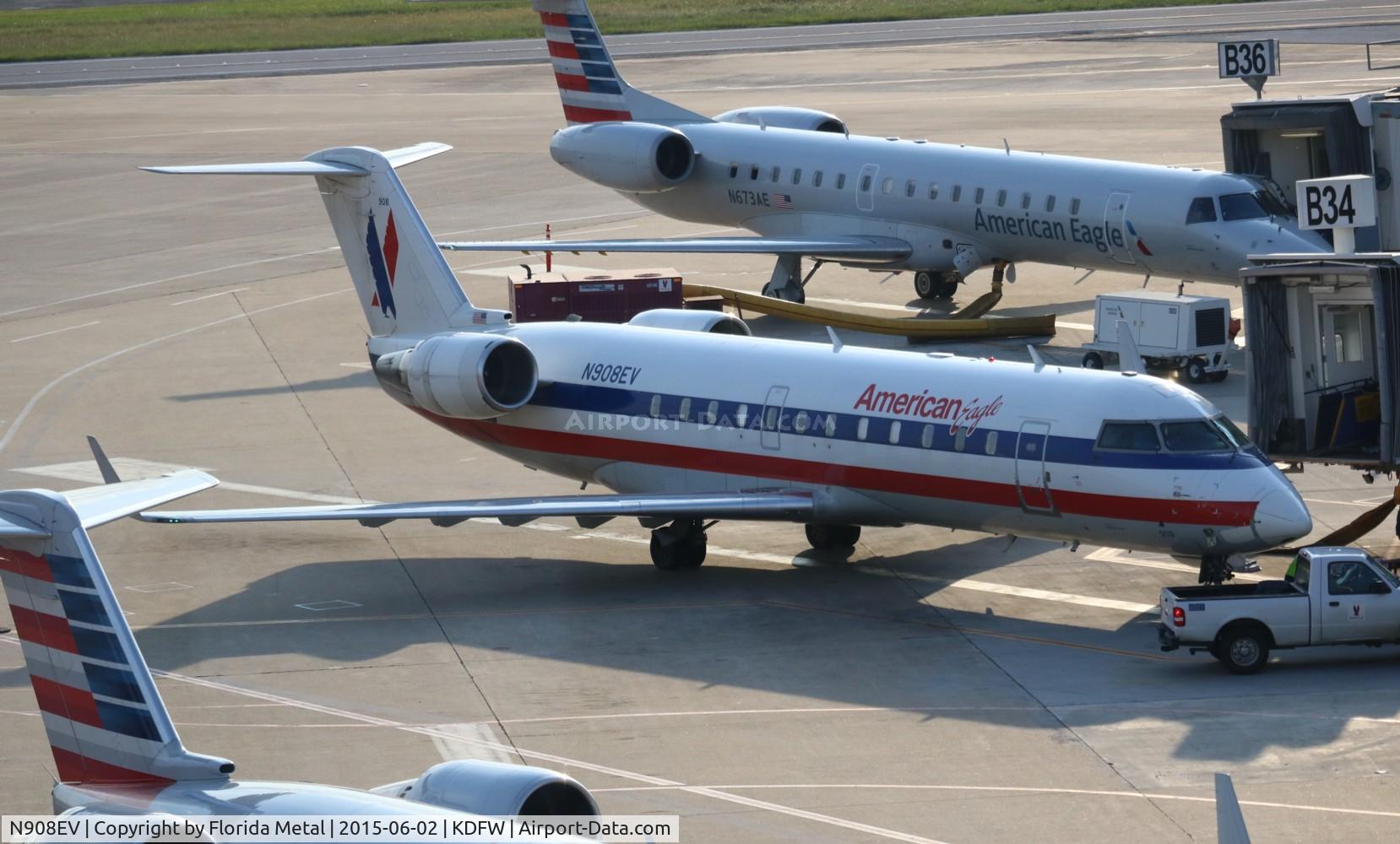 N908EV, 2002 Bombardier CRJ-200ER (CL-600-2B19) C/N 7654, DFW Spotting