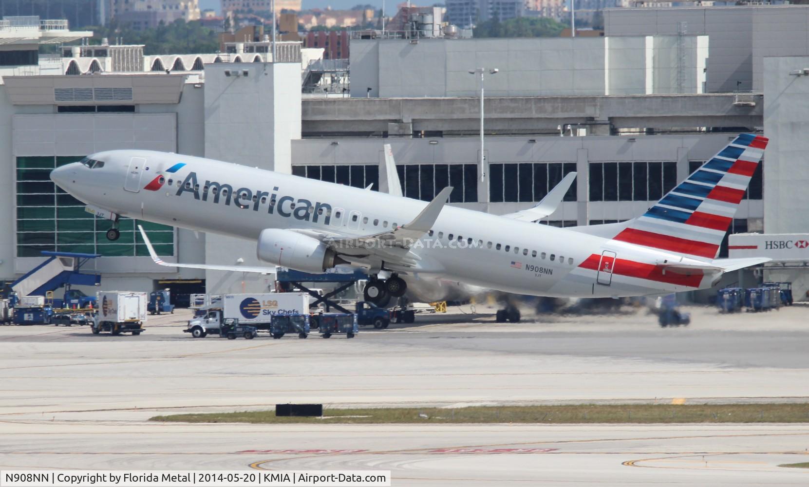 N908NN, 2012 Boeing 737-823 C/N 31157, MIA spotting