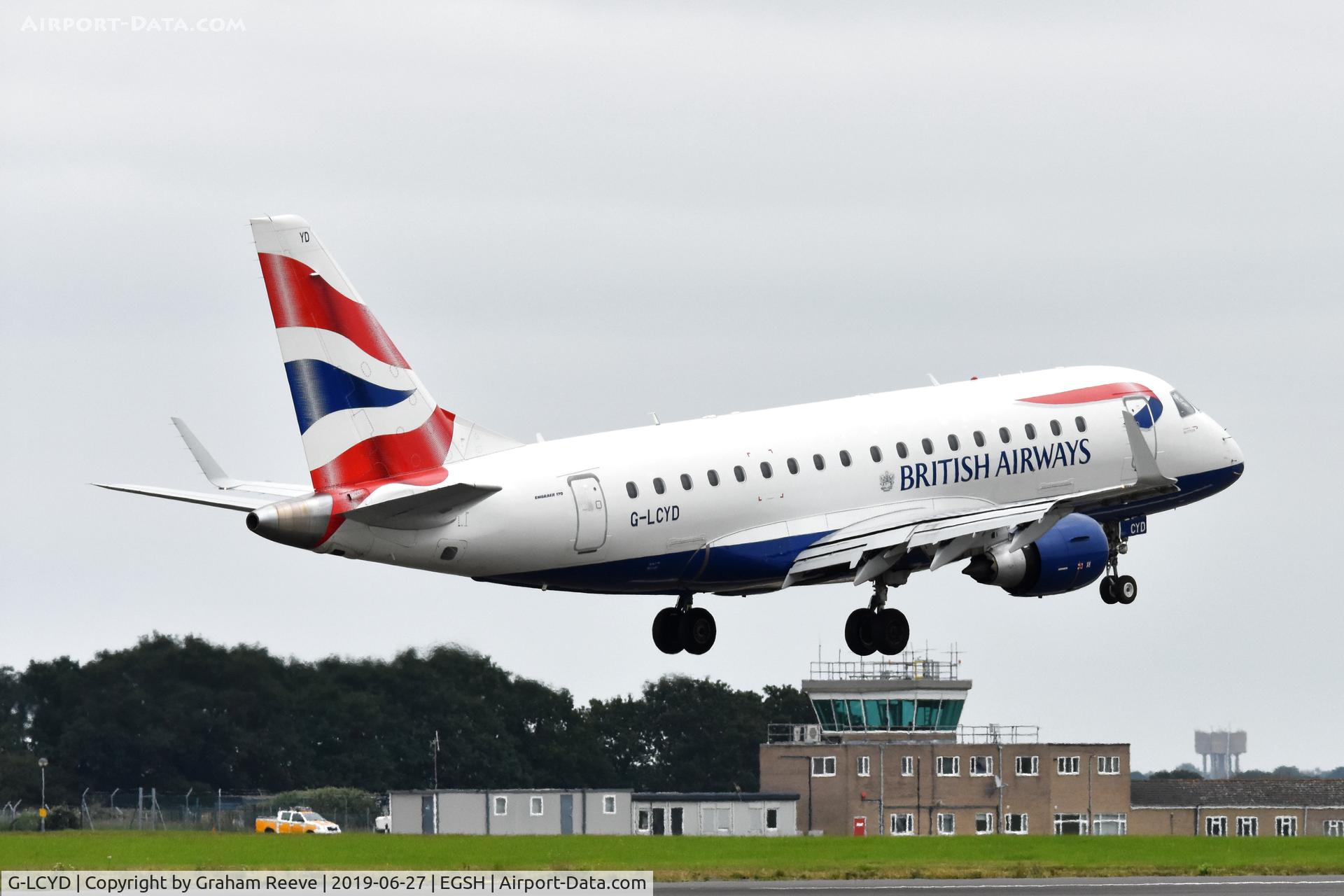 G-LCYD, 2009 Embraer 170STD (ERJ-170-100STD) C/N 17000294, Landing at Norwich.