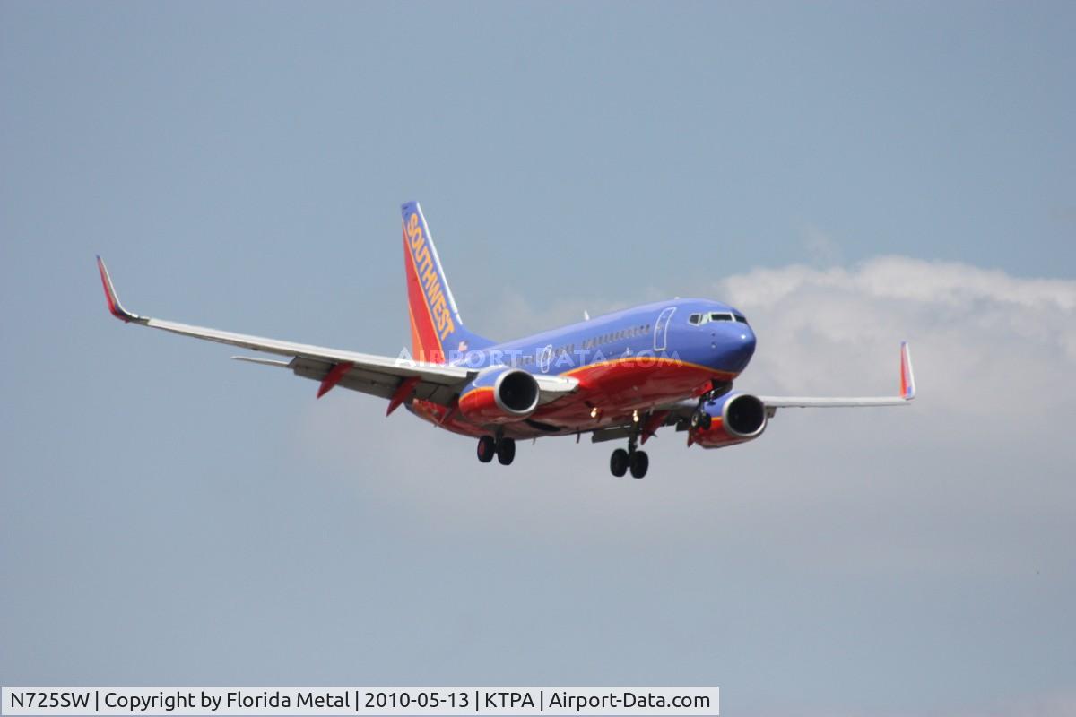 N725SW, 1999 Boeing 737-7H4 C/N 27857, TPA spotting