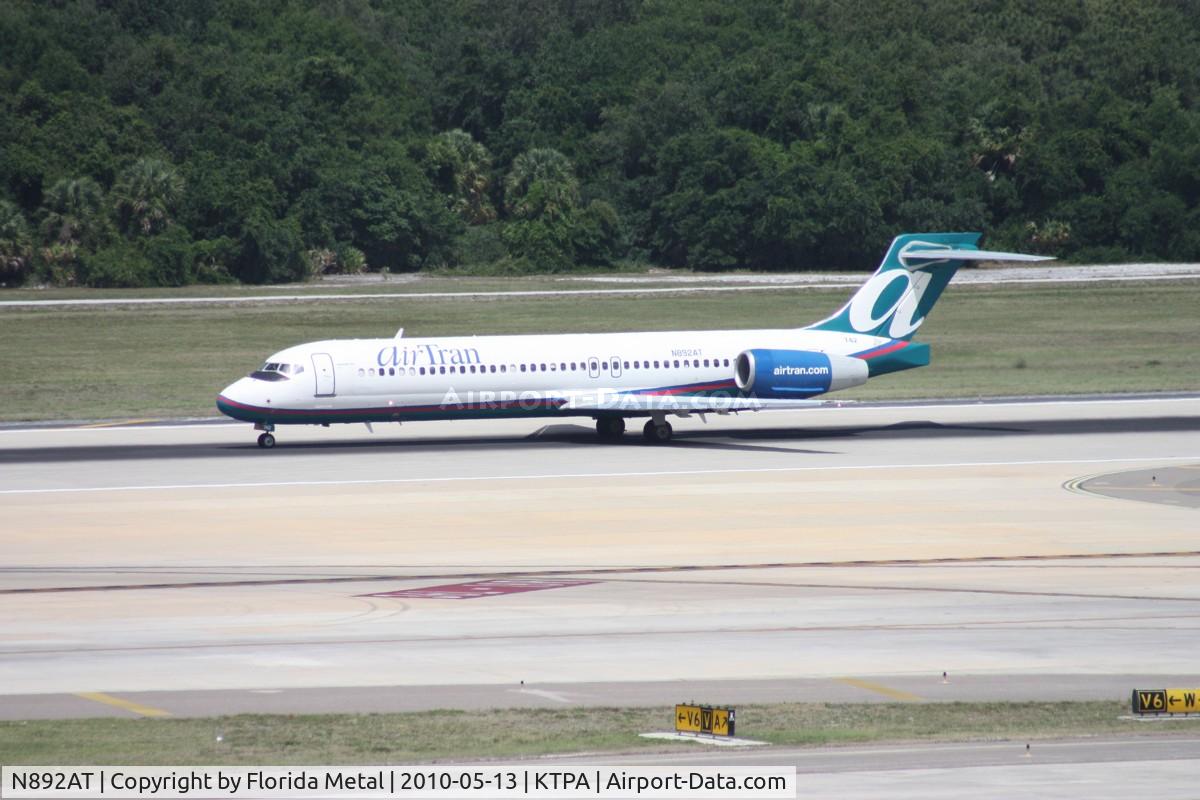 N892AT, 2004 Boeing 717-200 C/N 55044, TPA spotting