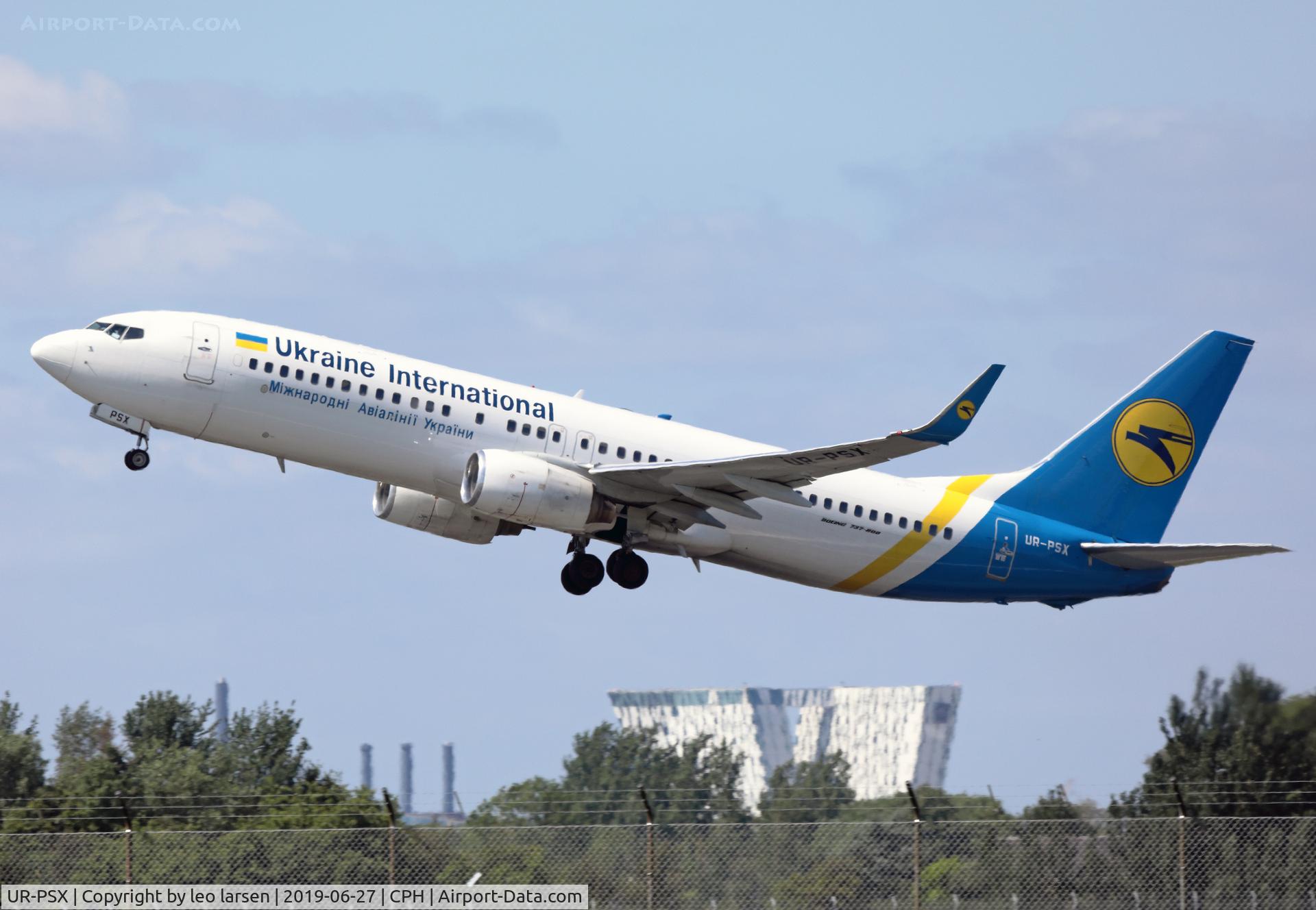 UR-PSX, 2006 Boeing 737-8EH C/N 34280, Copenhagen 27.6.2019