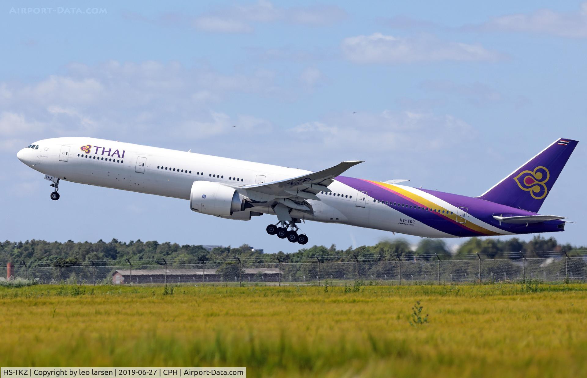 HS-TKZ, 2015 Boeing 777-3D7/ER C/N 42115, Copenhagen 27.6.2019