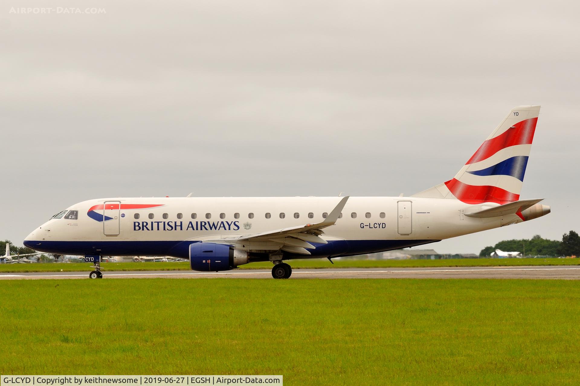 G-LCYD, 2009 Embraer 170STD (ERJ-170-100STD) C/N 17000294, At Norwich for training mission.