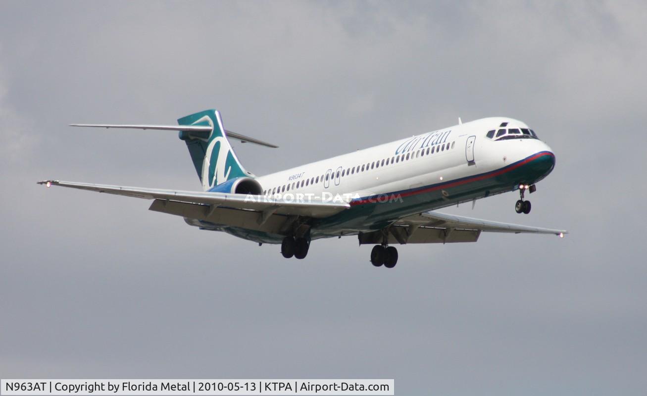 N963AT, 2001 Boeing 717-200 C/N 55024, TPA spotting