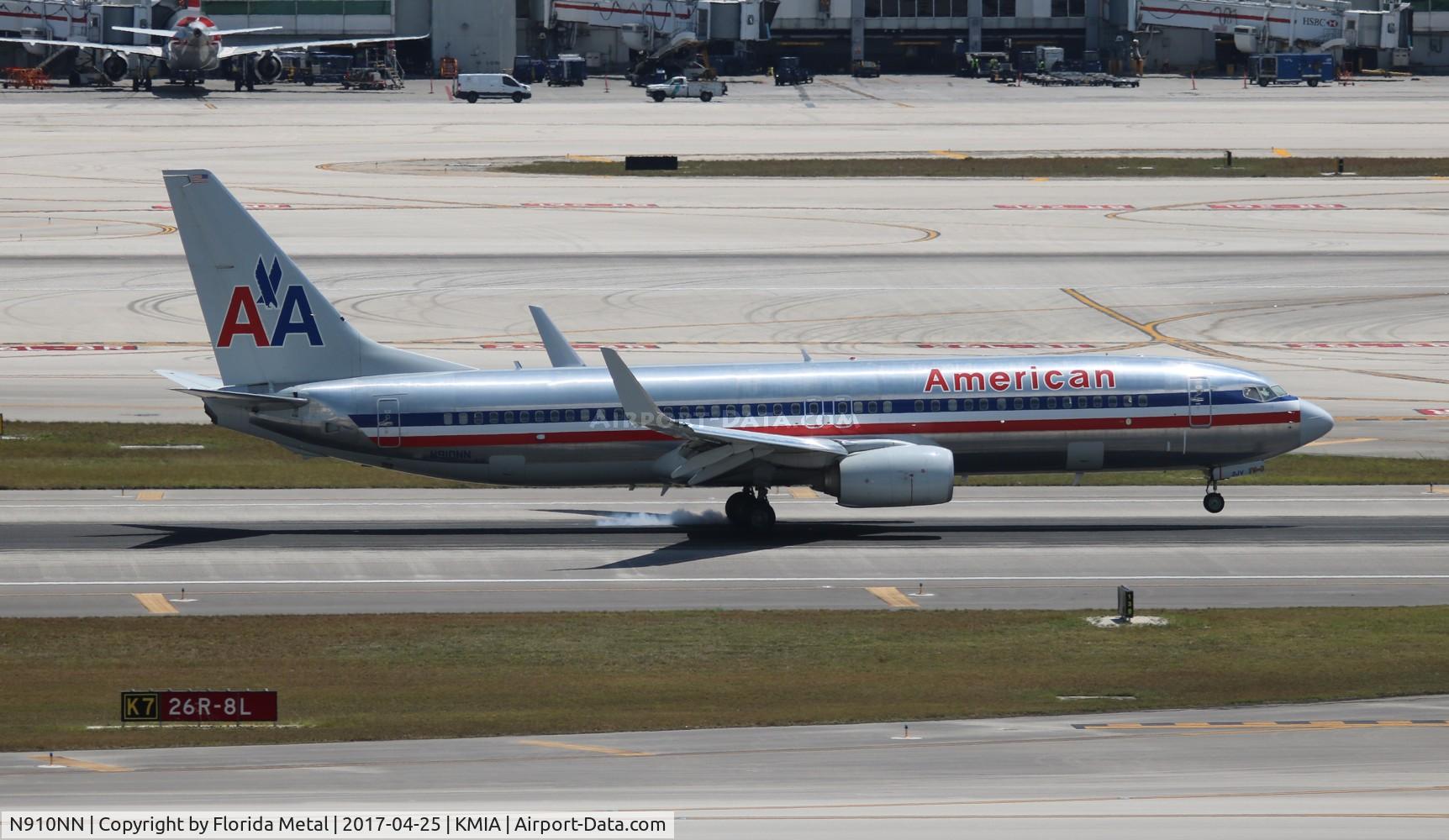 N910NN, 2012 Boeing 737-823 C/N 31160, MIA spotting