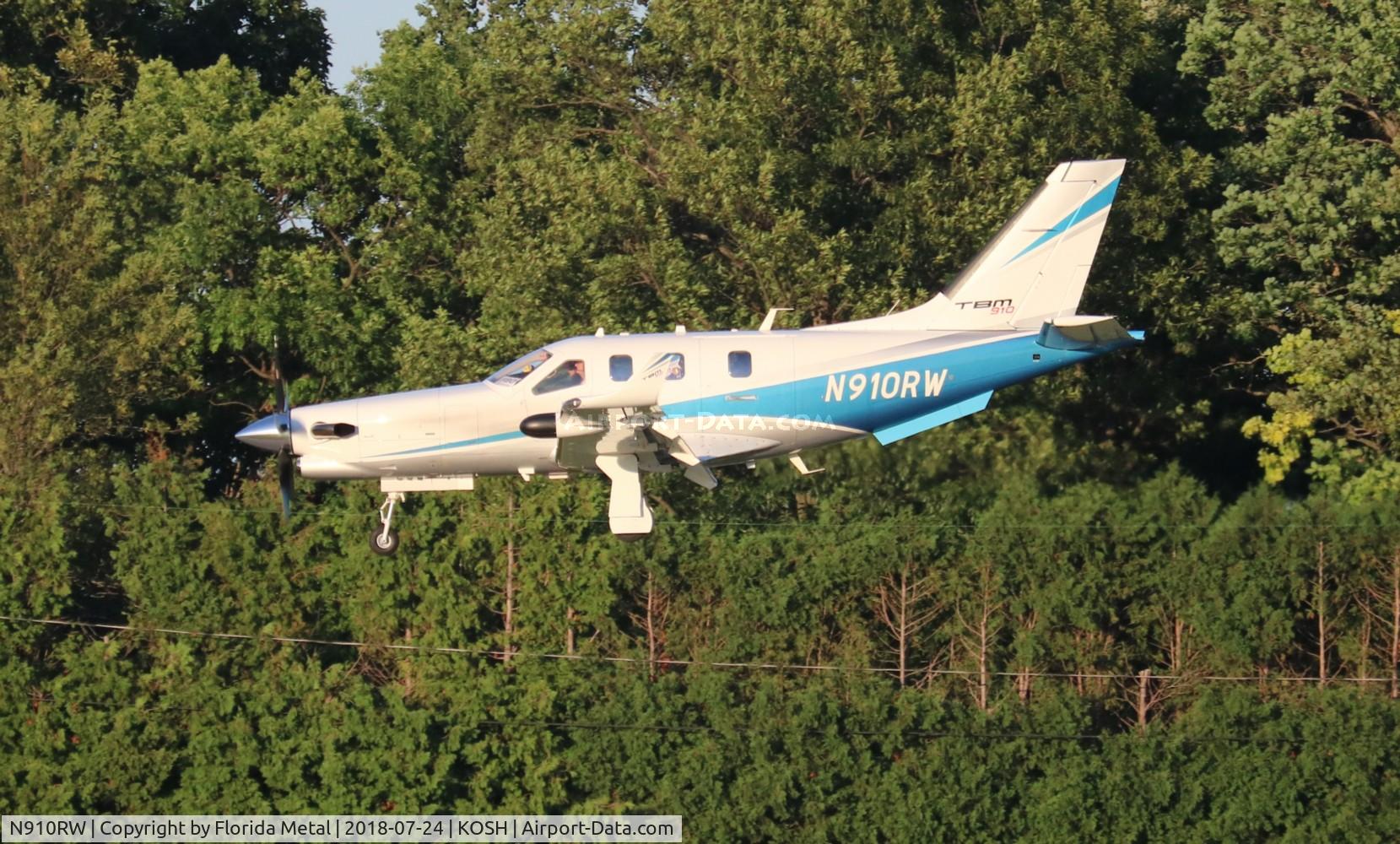 N910RW, 2018 Socata TBM-700 C/N 1220, TBM-910
