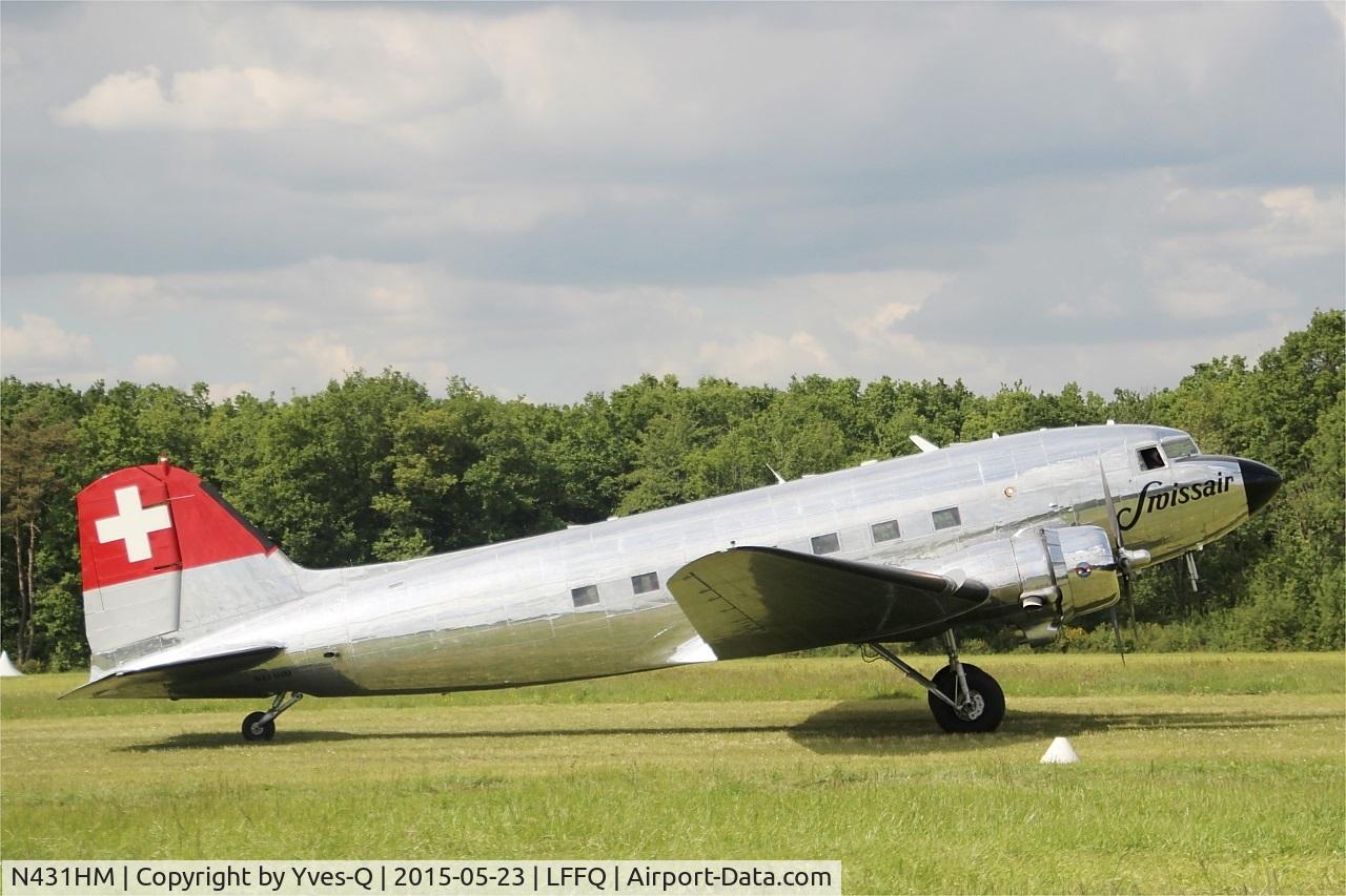 N431HM, 1943 Douglas DC-3C-S1C3G (C-47A) C/N 9995, Douglas DC3C-S1C3G, Taxiing to parking area, La Ferté-Alais airfield (LFFQ) Airshow 2015