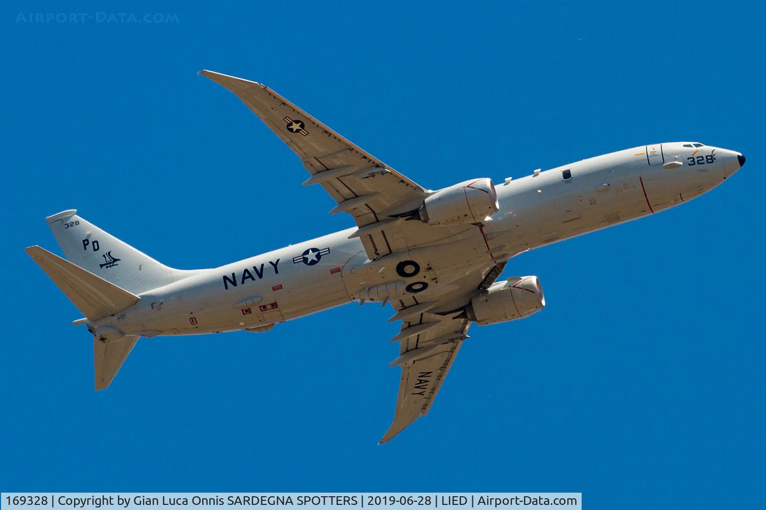 169328, 2017 Boeing P-8A Poseidon C/N 62294, Take off
