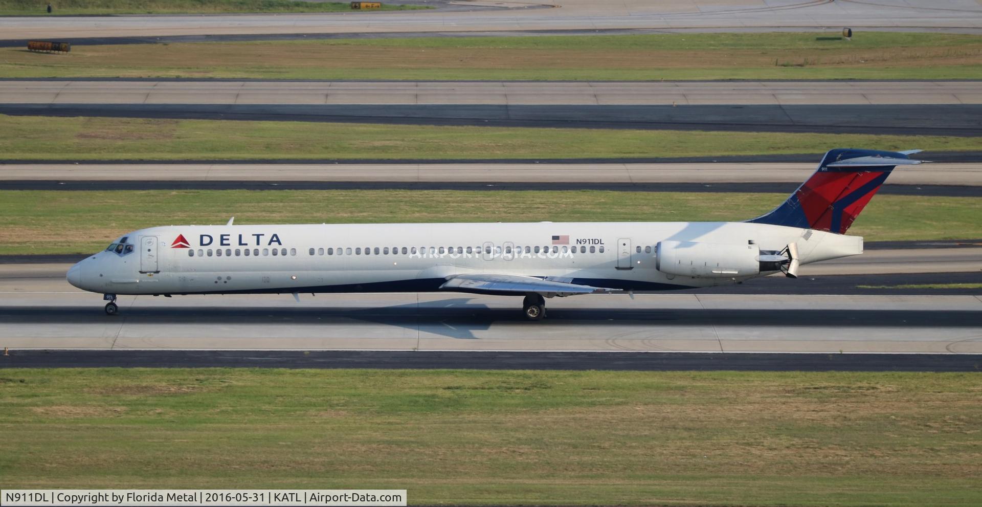 N911DL, 1987 McDonnell Douglas MD-88 C/N 49542, ATL spotting