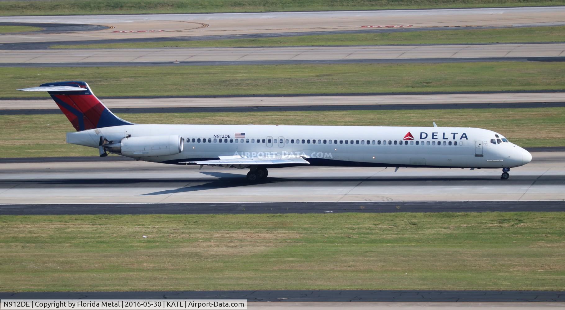 N912DE, 1992 McDonnell Douglas MD-88 C/N 49997, ATL spotting