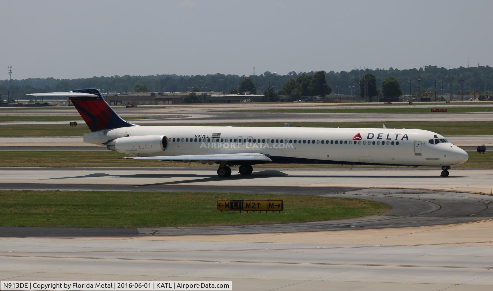 N913DE, 1993 McDonnell Douglas MD-88 C/N 49956, ATL spotting