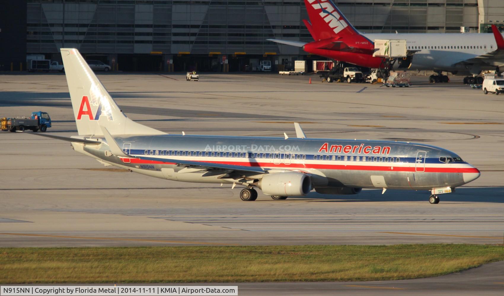 N915NN, 2013 Boeing 737-823 C/N 33227, MIA spotting
