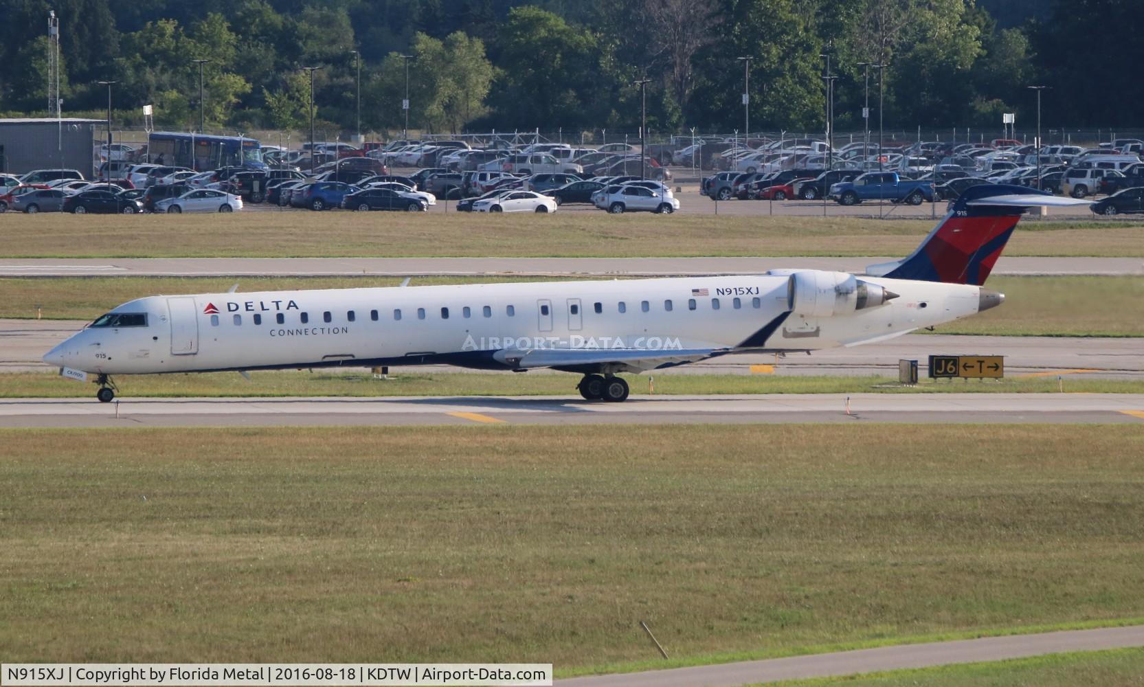 N915XJ, 2007 Bombardier CRJ-900ER (CL-600-2D24) C/N 15150, DTW spotting