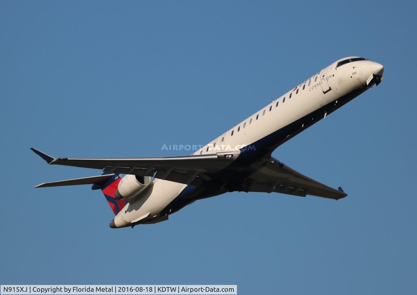 N915XJ, 2007 Bombardier CRJ-900ER (CL-600-2D24) C/N 15150, DTW spotting