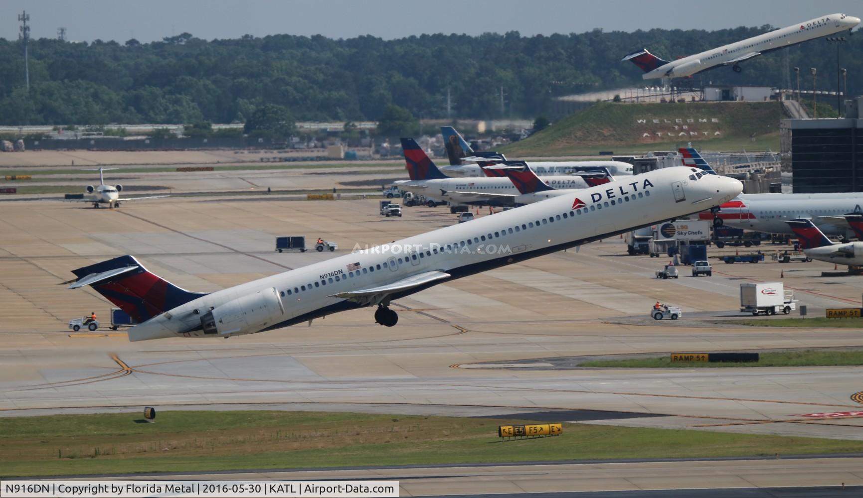 N916DN, 1996 McDonnell Douglas MD-90-30 C/N 53396, ATL spotting