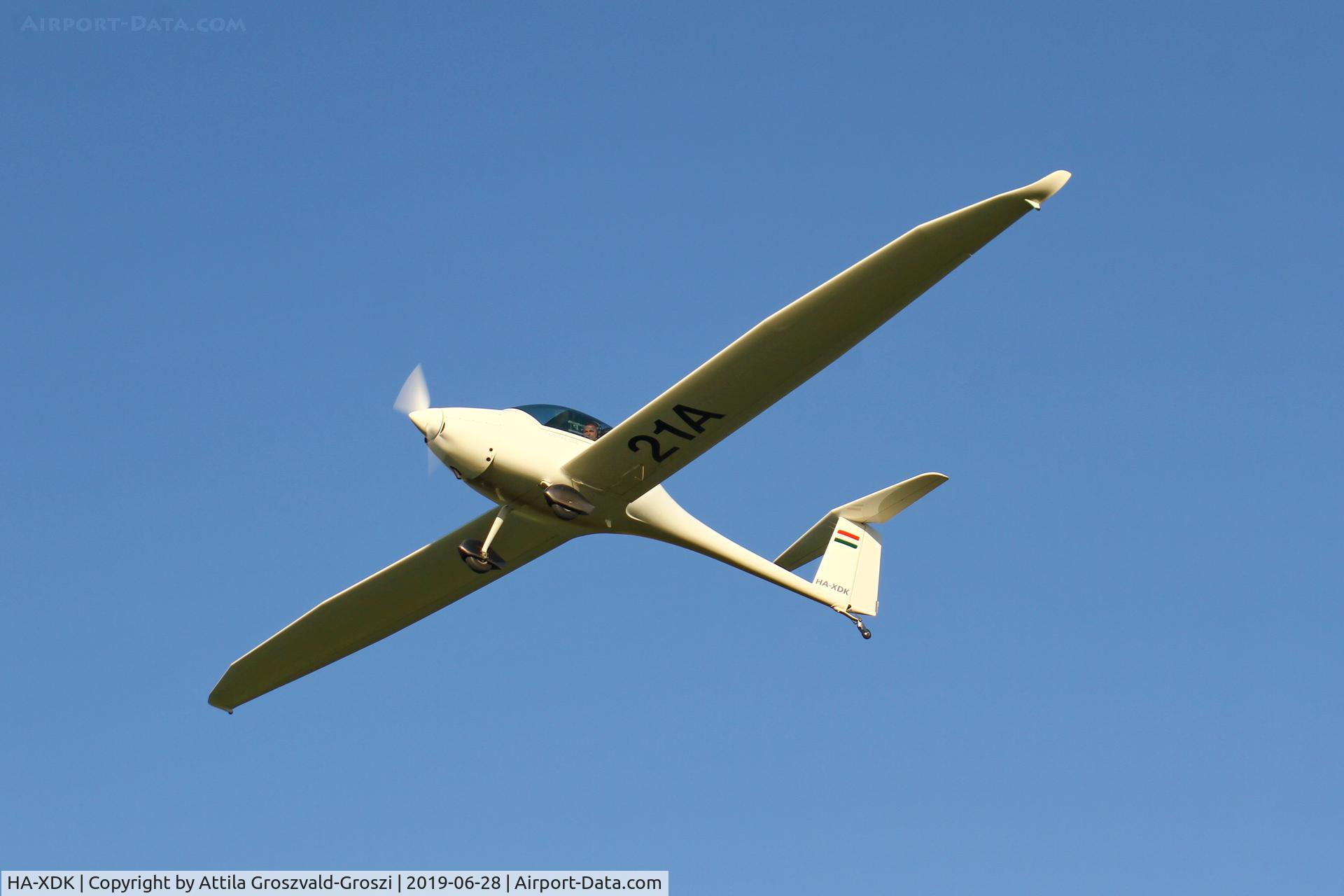 HA-XDK, 2017 Omikron-Dokk Altus C/N 001, Balatonfökajár Airfield, Hungary