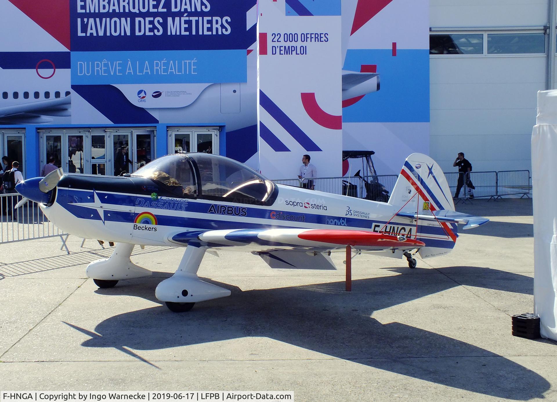 F-HNGA, Mudry CAP-10B C/N 95, Mudry CAP-10B at the Aerosalon 2019, Paris