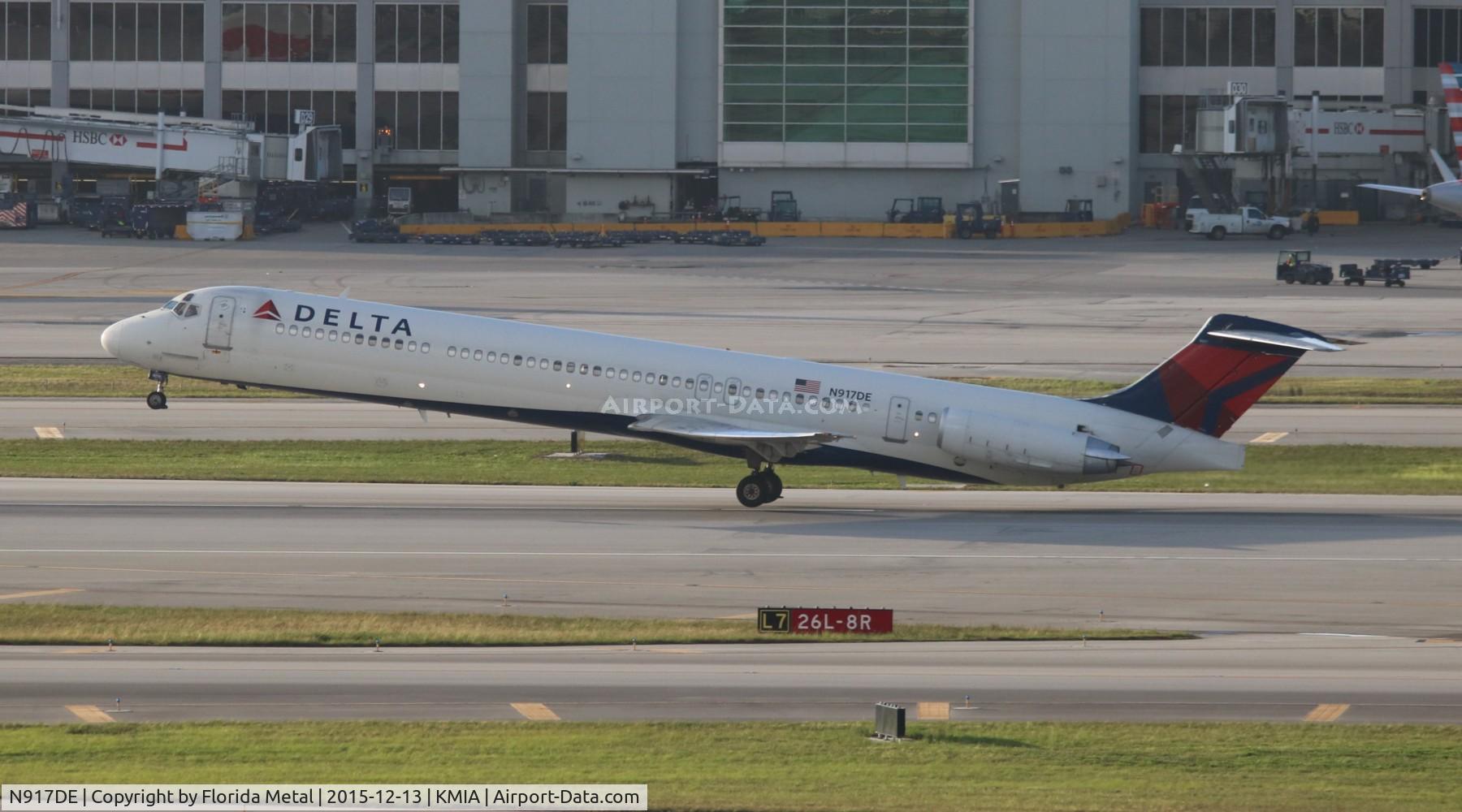 N917DE, 1993 McDonnell Douglas MD-88 C/N 49958, MIA spotting