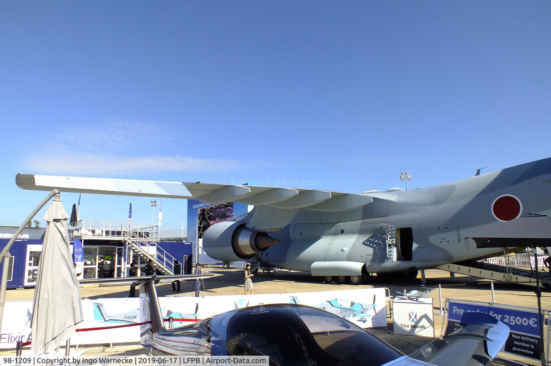 98-1209, Kawasaki C-2 C/N 9, Kawasaki C-2 of the JASDF at the Aerosalon 2019, Paris