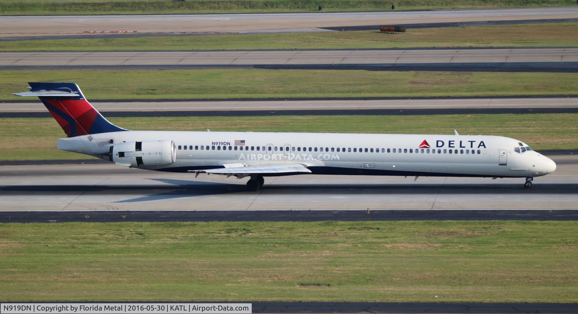 N919DN, 1997 McDonnell Douglas MD-90-30 C/N 53576, ATL spotting