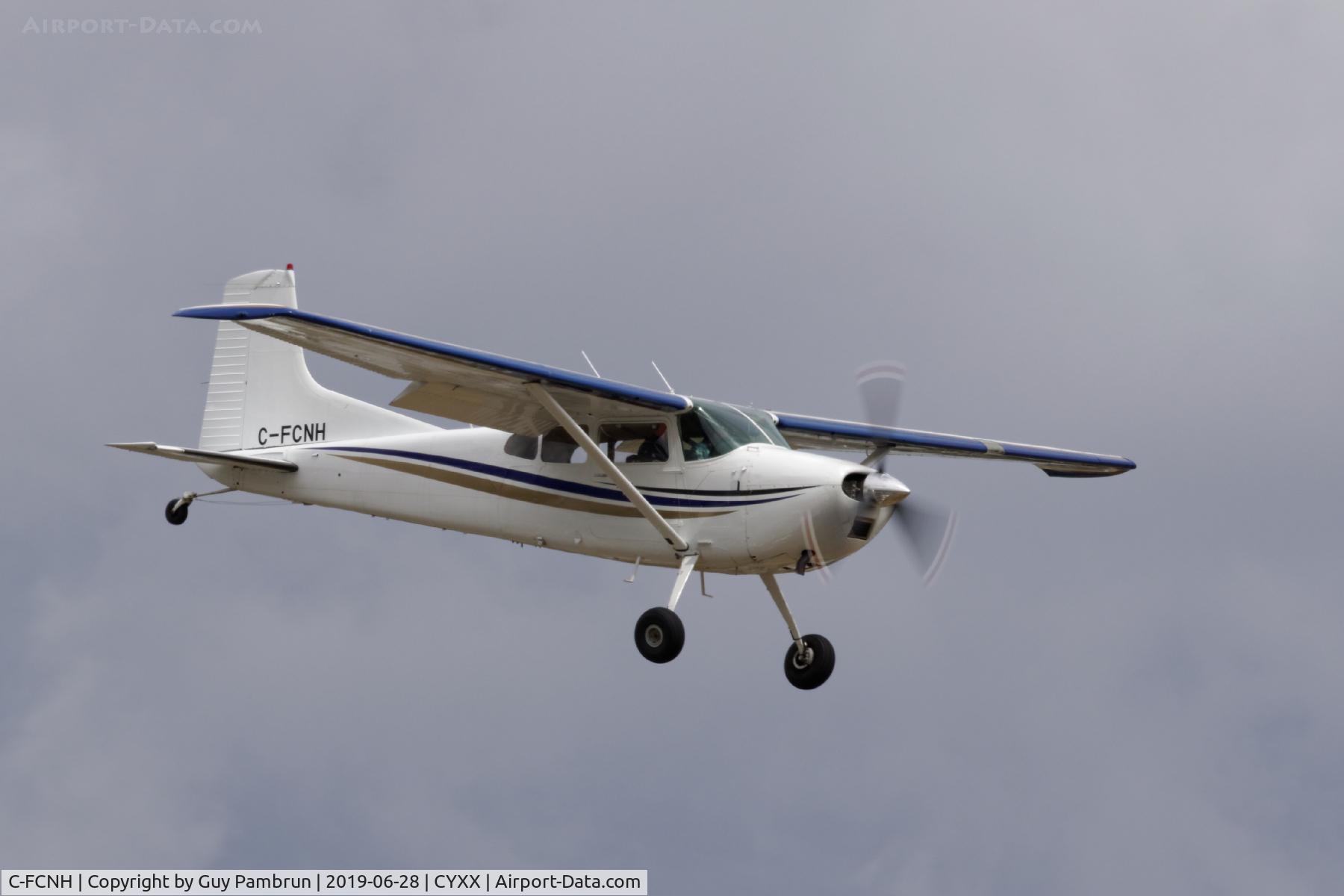 C-FCNH, 1972 Cessna A185E Skywagon 185 C/N 18501944, Landing