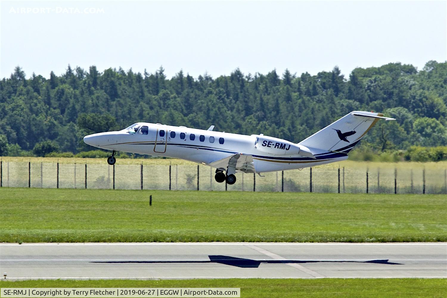 SE-RMJ, 2007 Cessna 525B CitationJet CJ3 C/N 525B-0183, at Luton