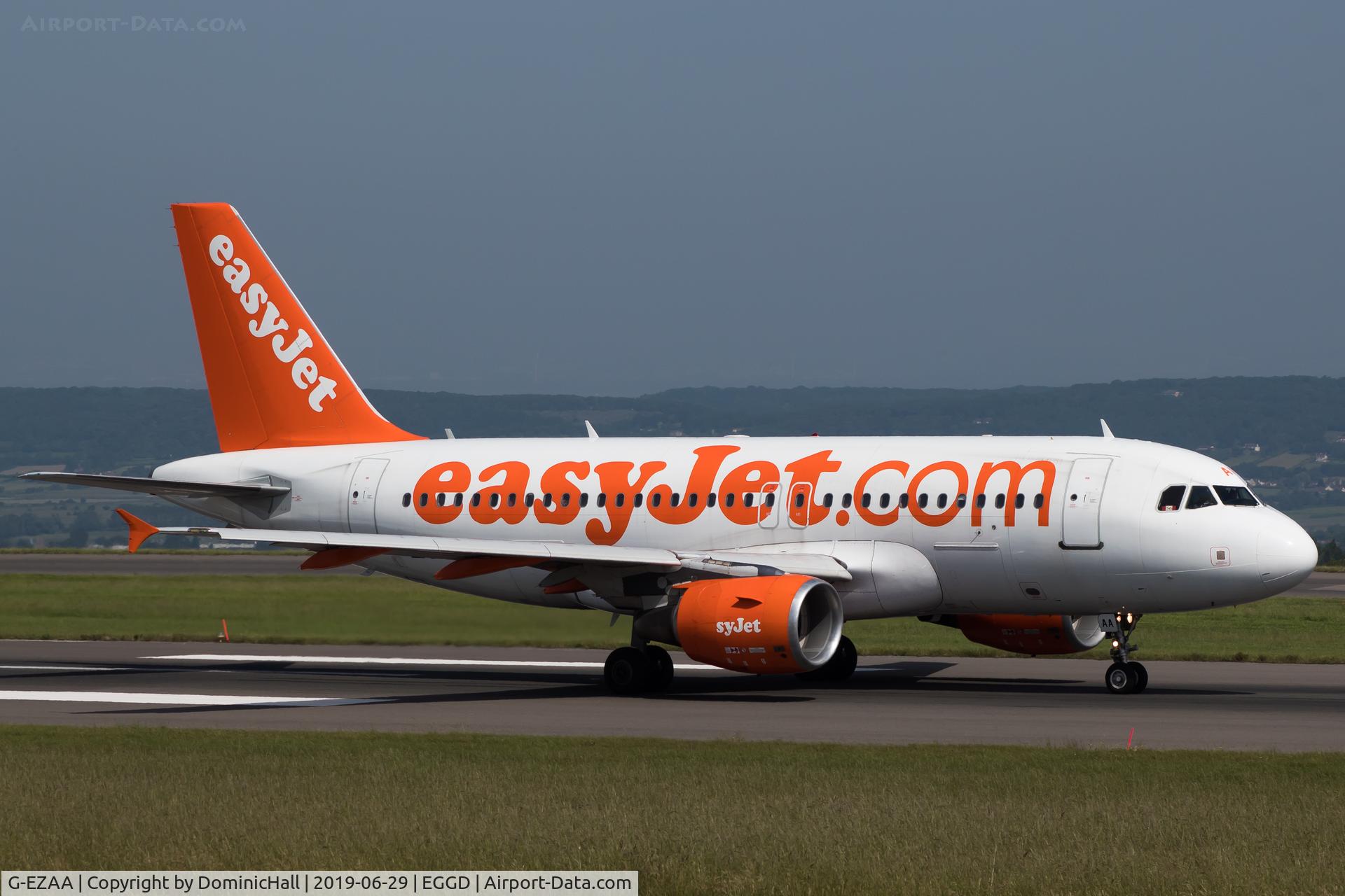 G-EZAA, 2006 Airbus A319-111 C/N 2677, Departing RWY 09
