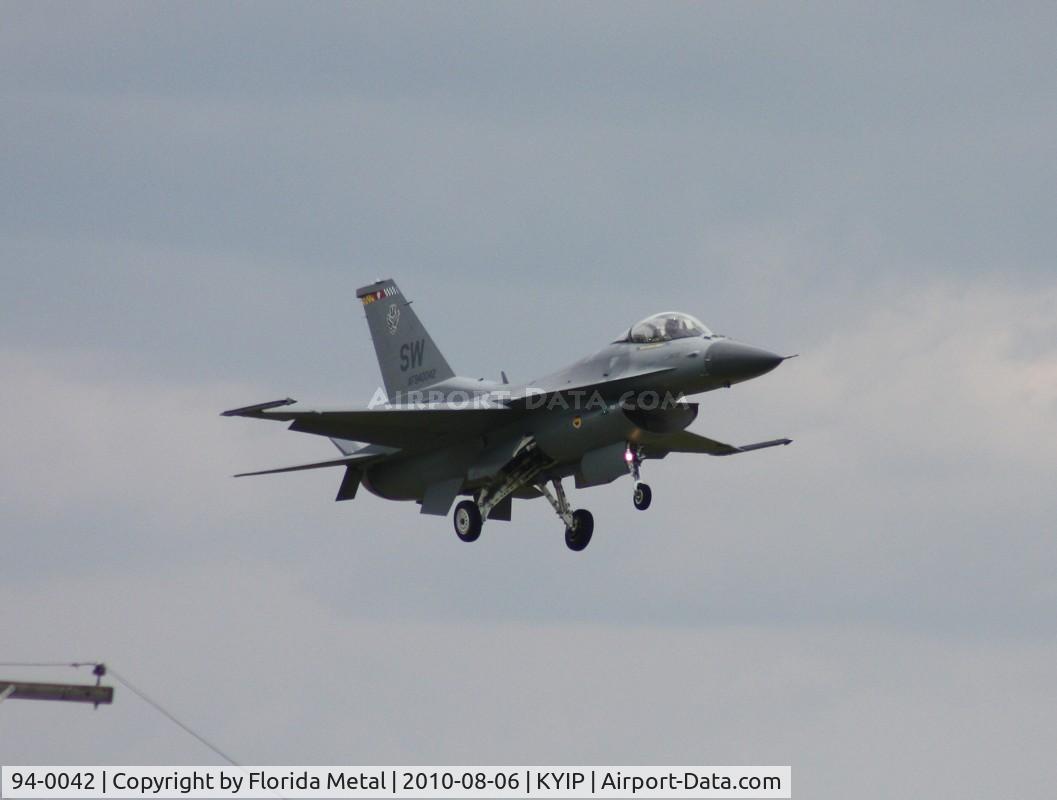 94-0042, Lockheed F-16CM Fighting Falcon C/N CC-194, Thunder Over Michigan 2010