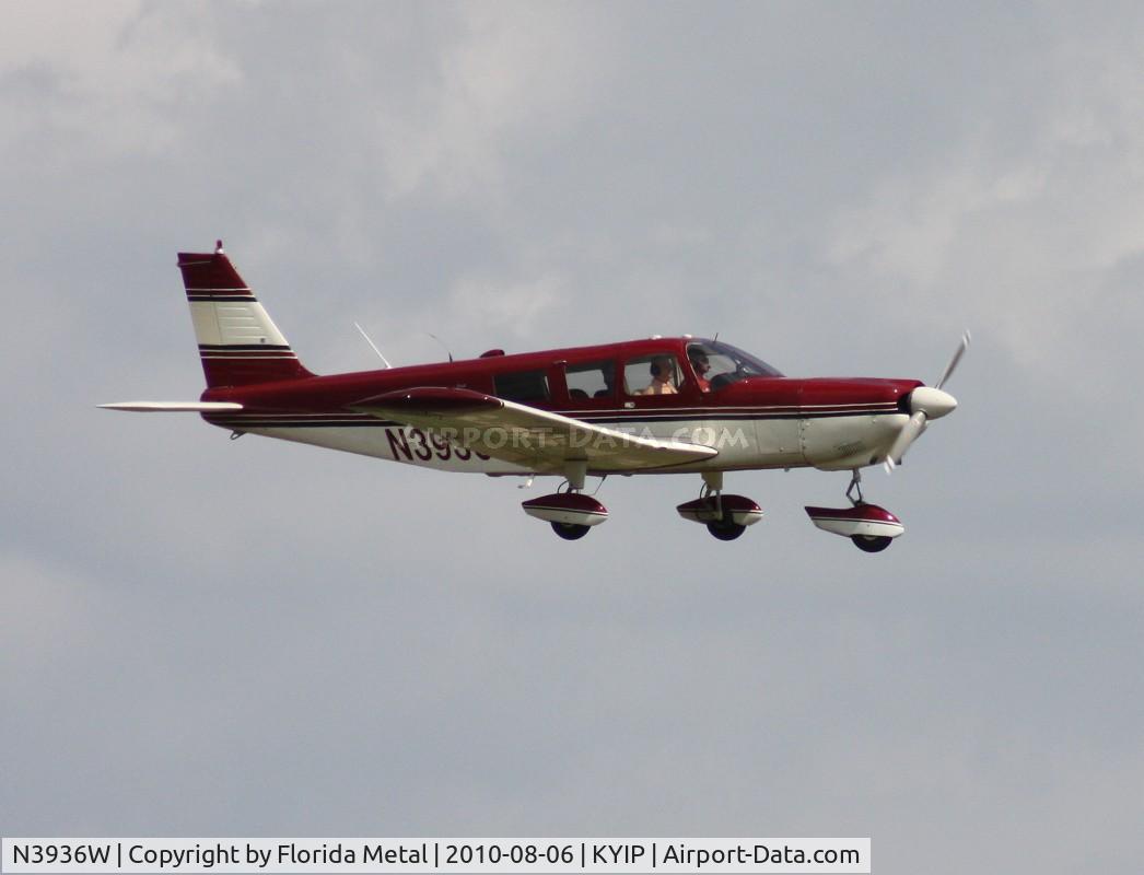 N3936W, 1967 Piper PA-32-260 Cherokee Six C/N 32-928, Thunder Over Michigan 2010