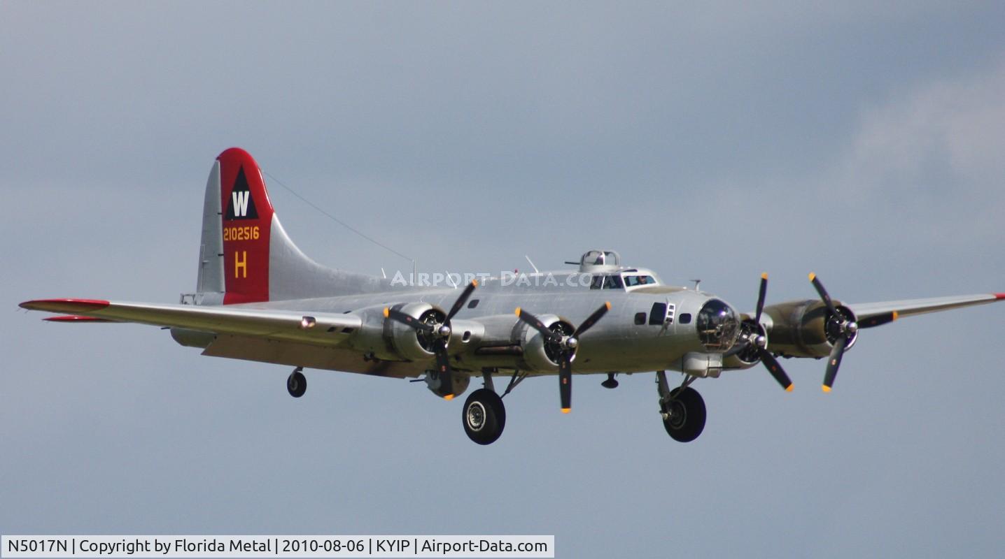 N5017N, 1944 Lockheed/Vega (Boeing) B-17G-105-VE Flying Fortress C/N 8649, Thunder Over Michigan 2010