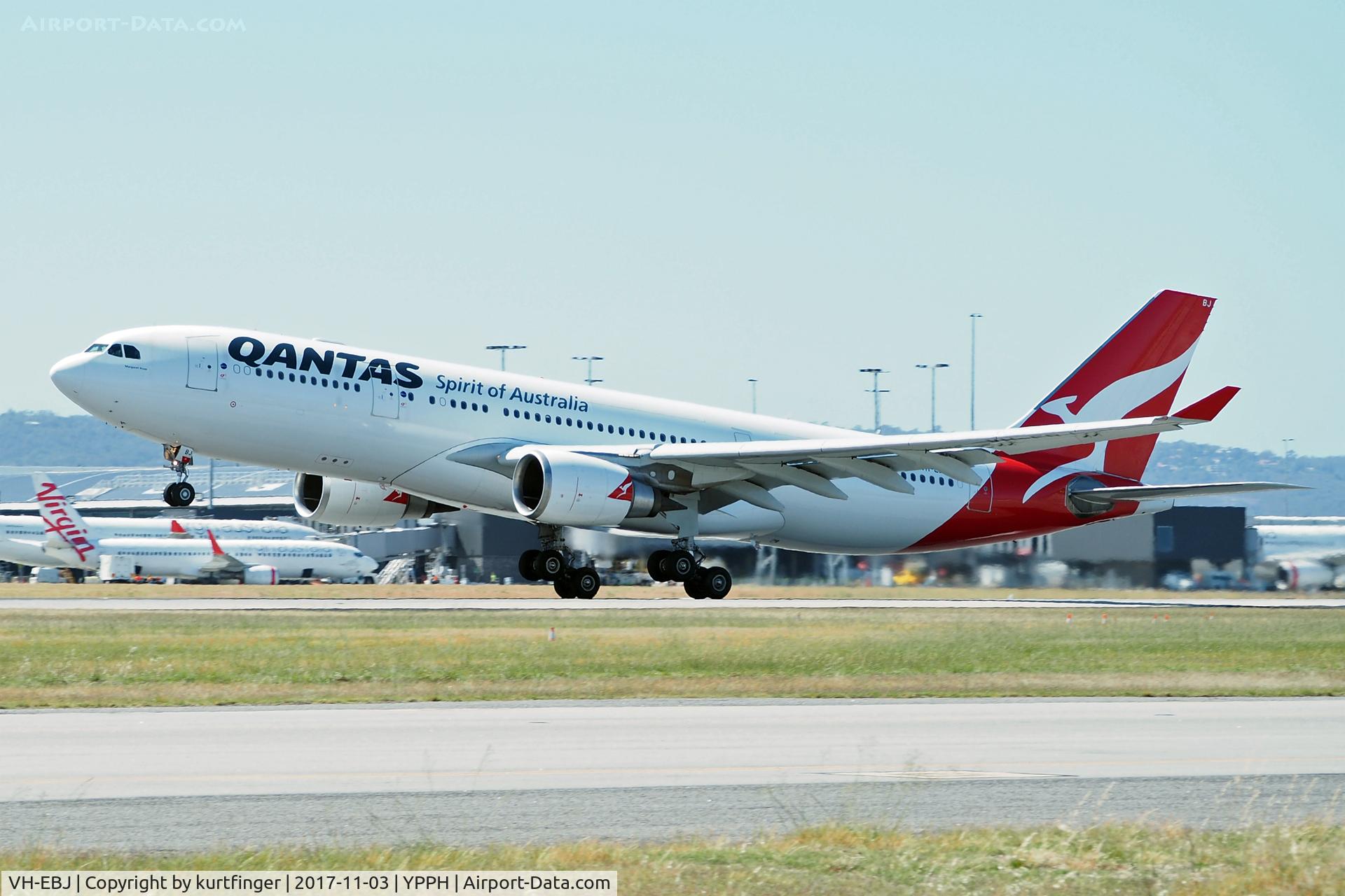 VH-EBJ, 2008 Airbus A330-202 C/N 940, Airbus A330. Qantas VH- EBJ departing runway 03, YPPH 03/11/17.