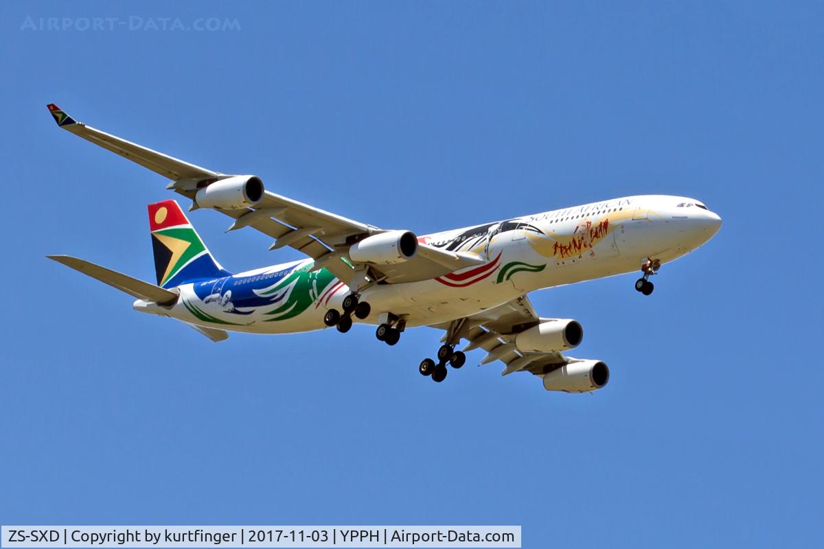 ZS-SXD, 2004 Airbus A340-313X C/N 643, Airbus A340. South African Airways, ZS-SXD final runway 21 YPPH 03/11/17.