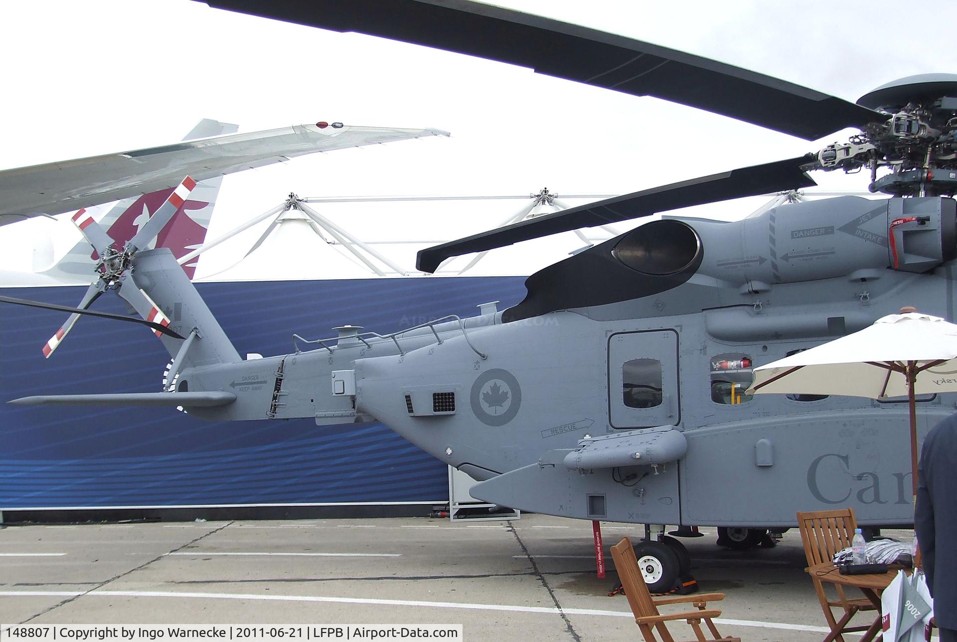 148807, 2012 Sikorsky CH-148 Cyclone C/N 92-5007, Sikorsky CH-148 Cyclone (S-92) of the RCAF at the Aerosalon 2011, Paris