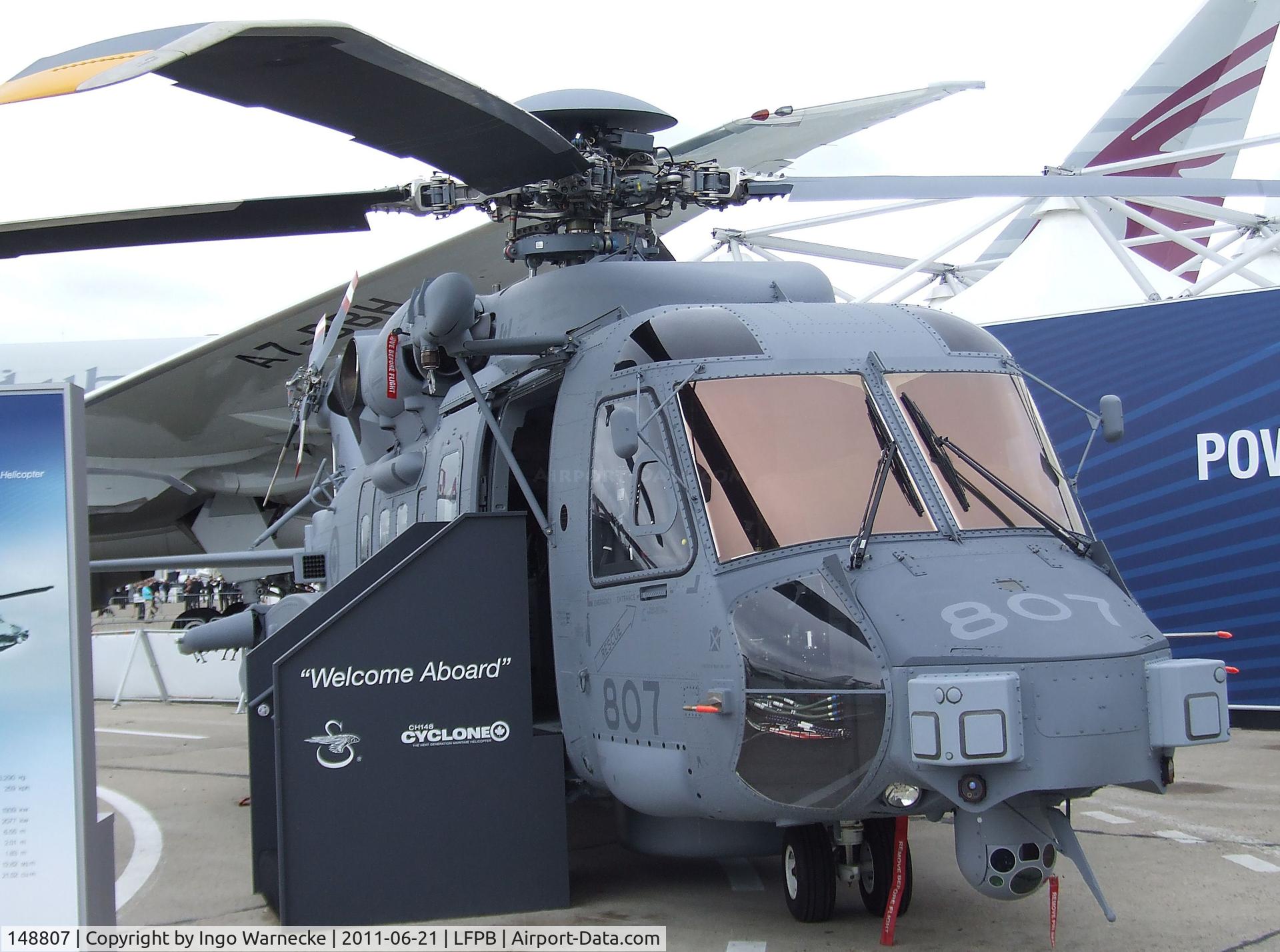 148807, 2012 Sikorsky CH-148 Cyclone C/N 92-5007, Sikorsky CH-148 Cyclone (S-92) of the RCAF at the Aerosalon 2011, Paris