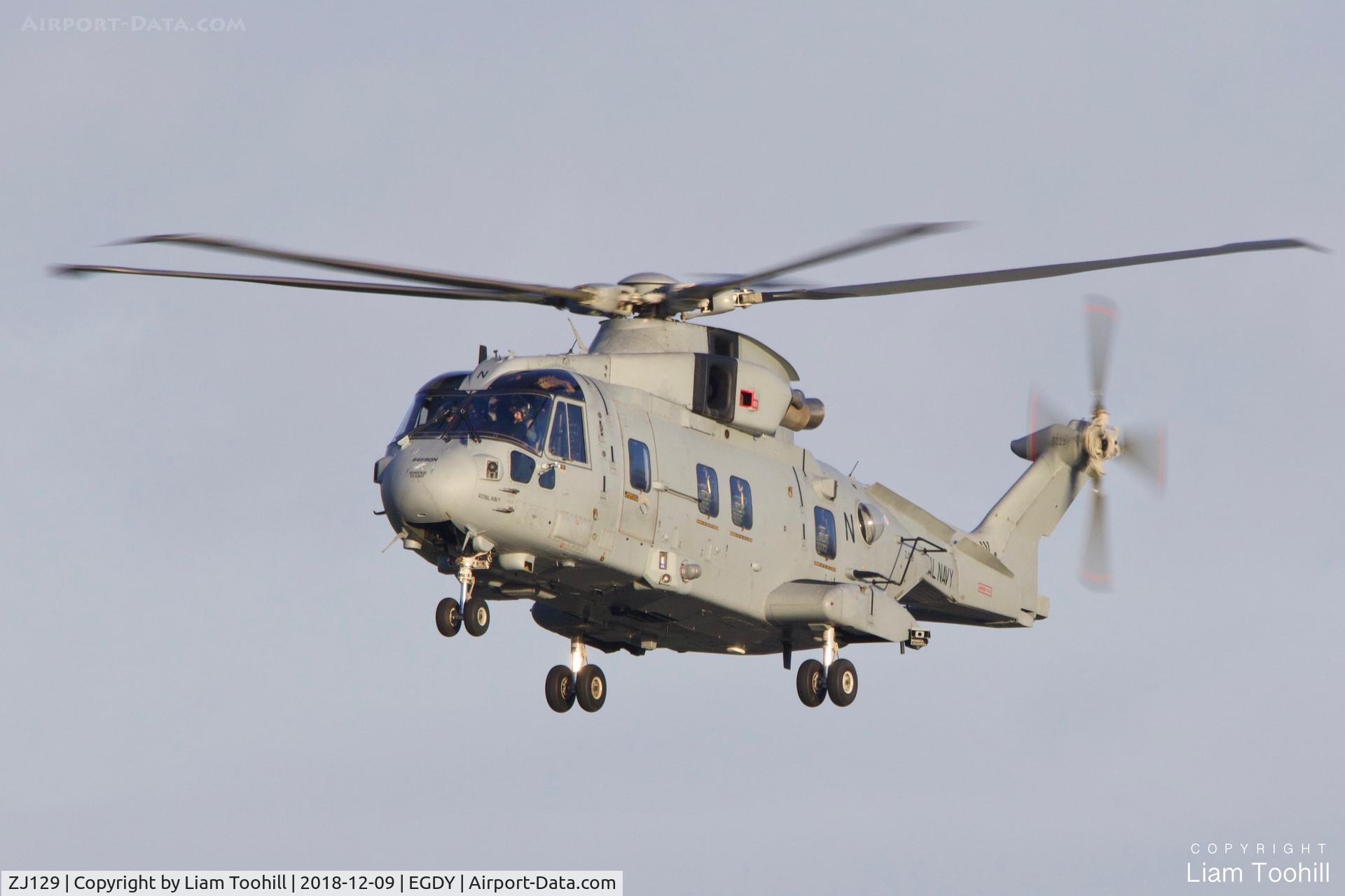 ZJ129, Westland Merlin HC.4 C/N 50167/RAF13, ZJ129 on approach to RNAS Yeovilton