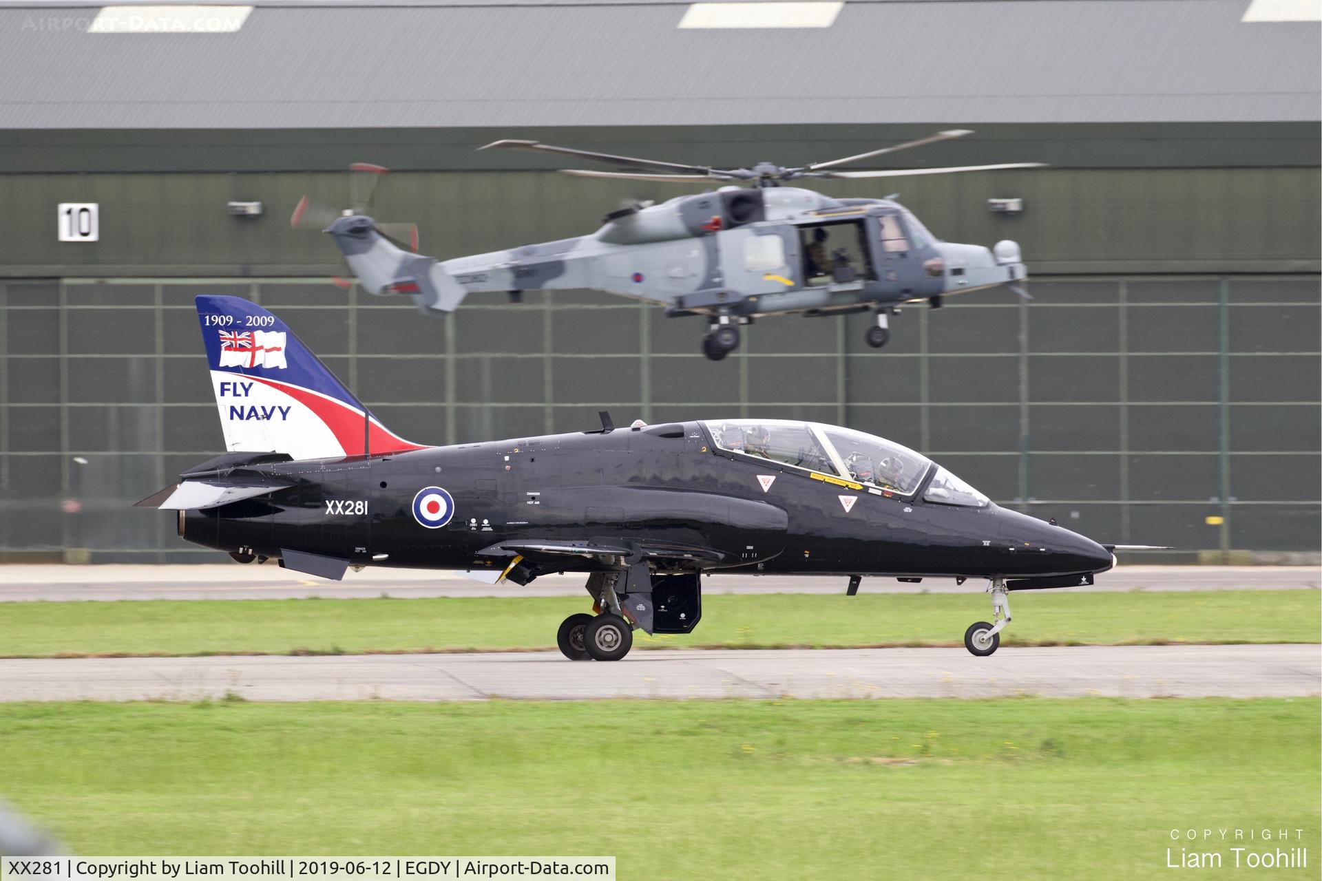 XX281, 1979 Hawker Siddeley Hawk T.1A C/N 106/312106, XX281 landing at RNAS Yeovilton