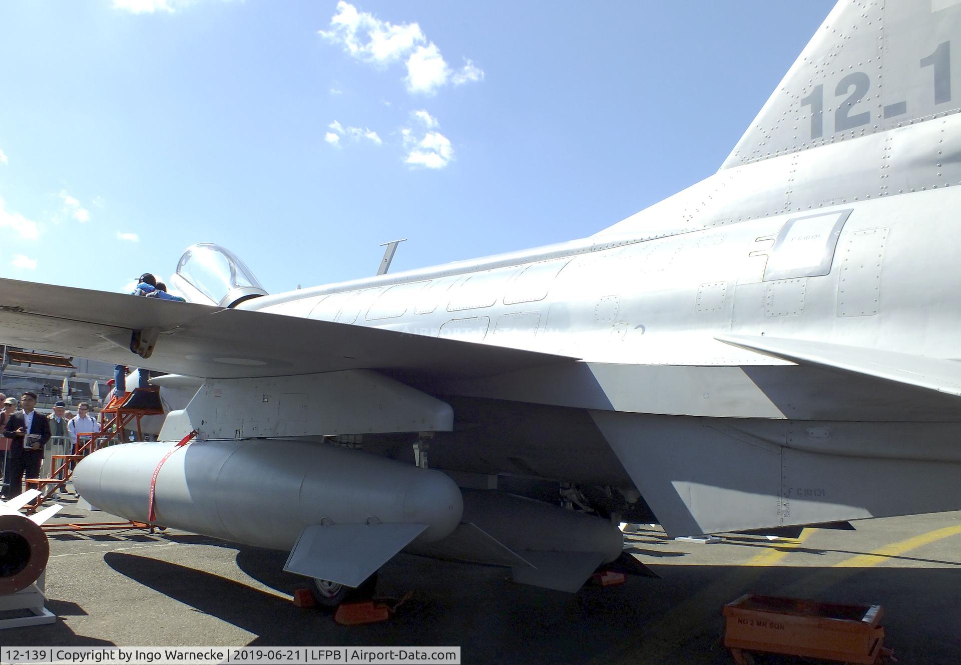 12-139, PAC JF-17 Thunder C/N FC10131, PAC JF-17 Thunder / CAC FC-1 Xiao Long of the Pakistan Air Force at the Aerosalon 2019, Paris