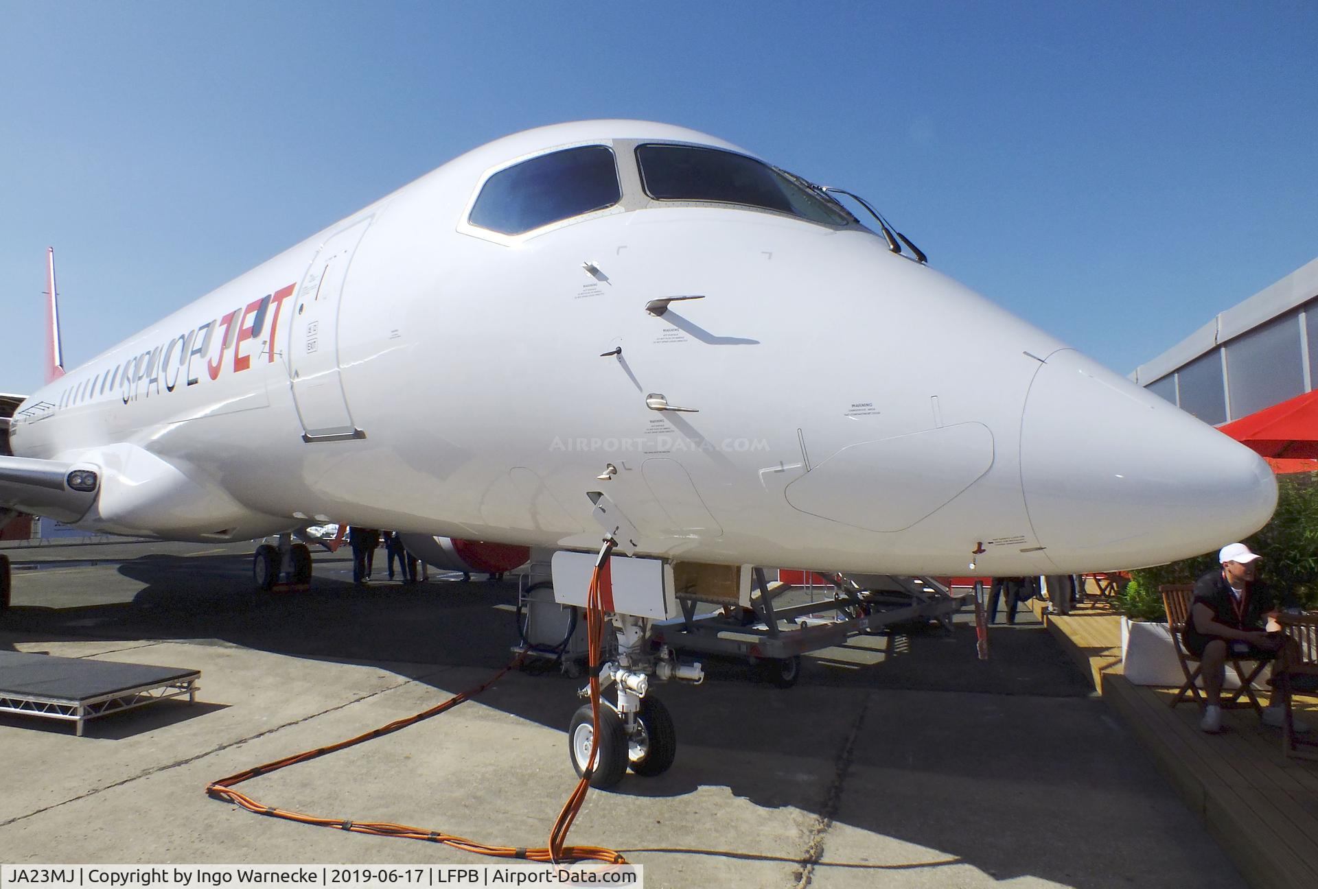 JA23MJ, 2016 Mitsubishi MRJ-90STD C/N 10003, Mitsubishi MRJ-90STD Spacejet at the Aerosalon 2019, Paris