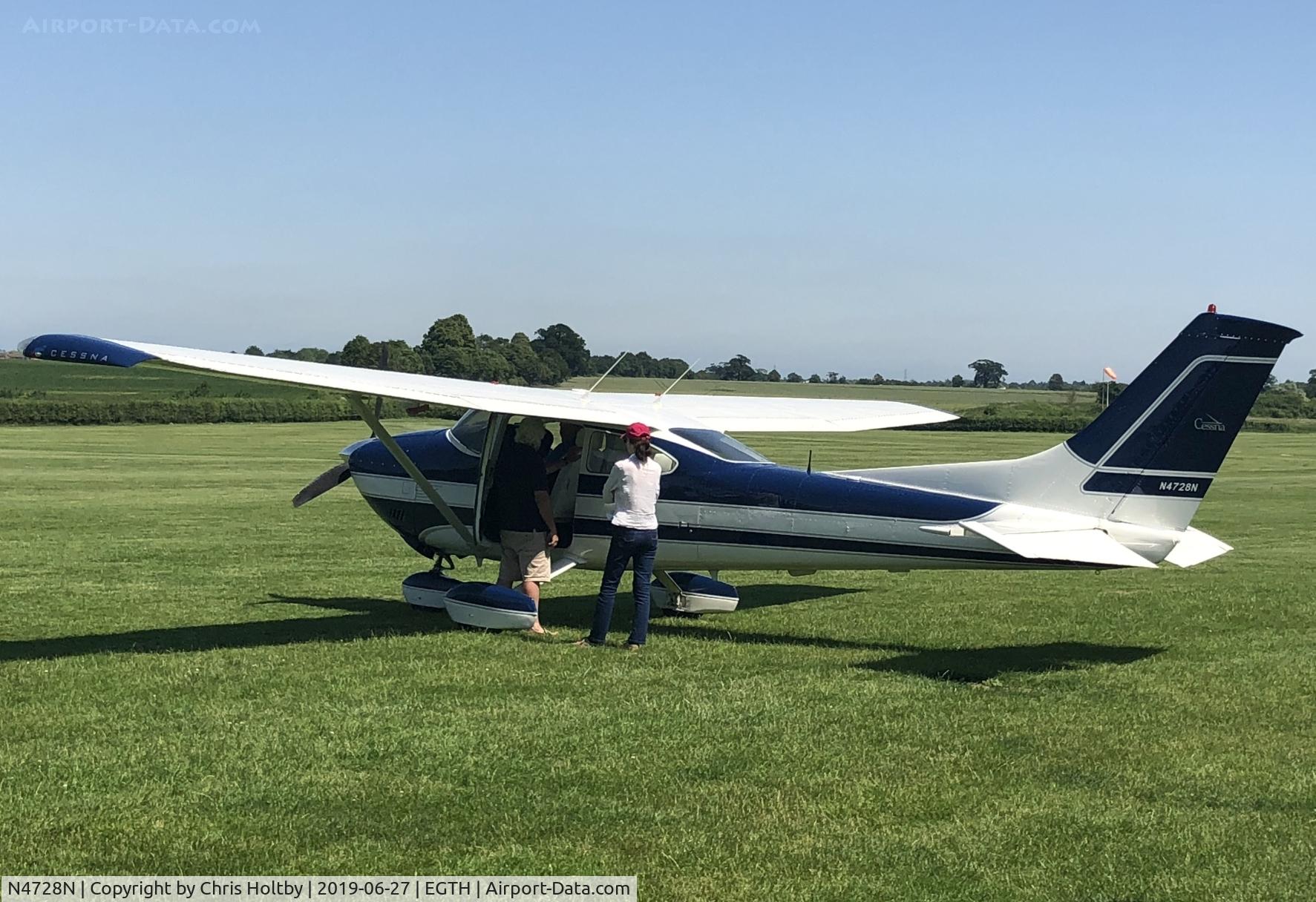 N4728N, 1979 Cessna 182Q Skylane C/N 18267317, Visiting Old Warden, Beds.