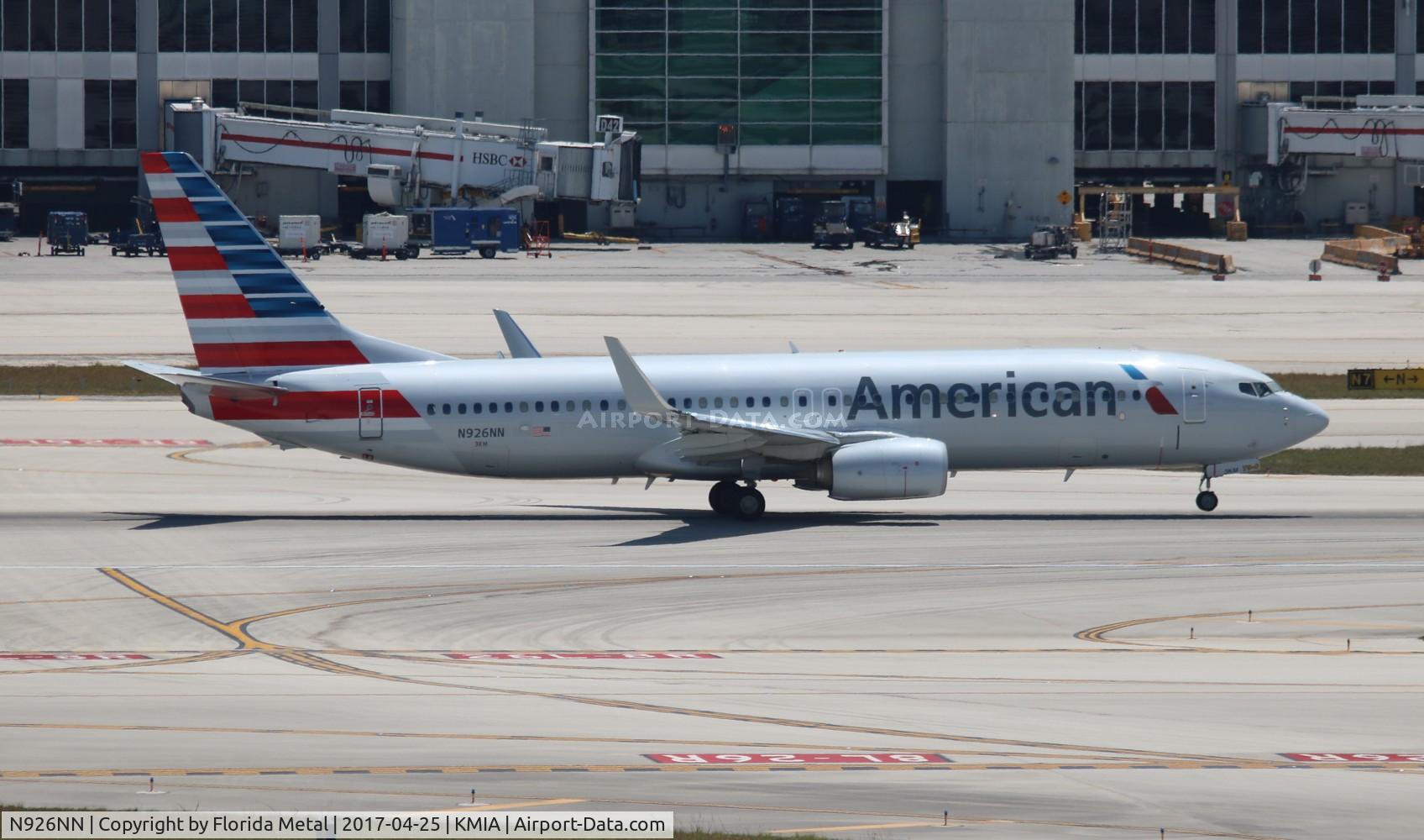 N926NN, 2013 Boeing 737-823 C/N 33321, MIA spotting