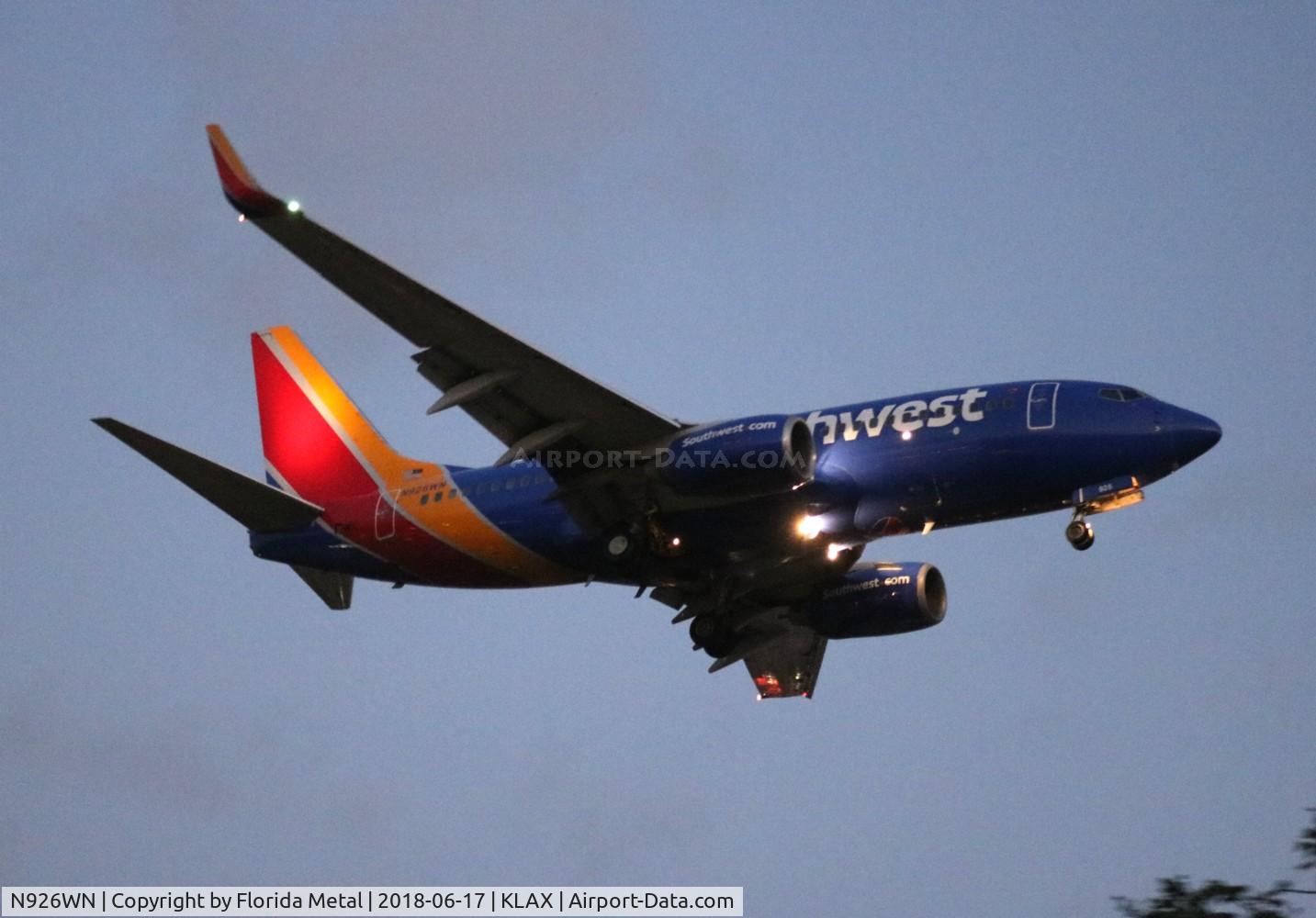 N926WN, 2008 Boeing 737-7H4 C/N 36629, LAX spotting