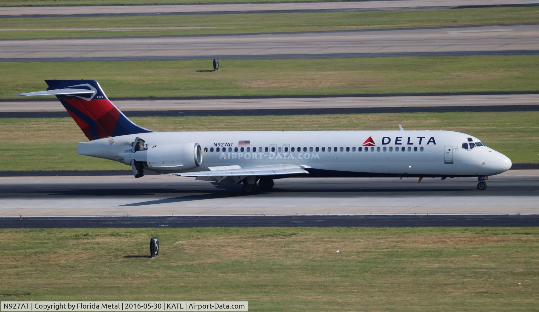 N927AT, 2000 Boeing 717-200 C/N 55077, ATL spotting